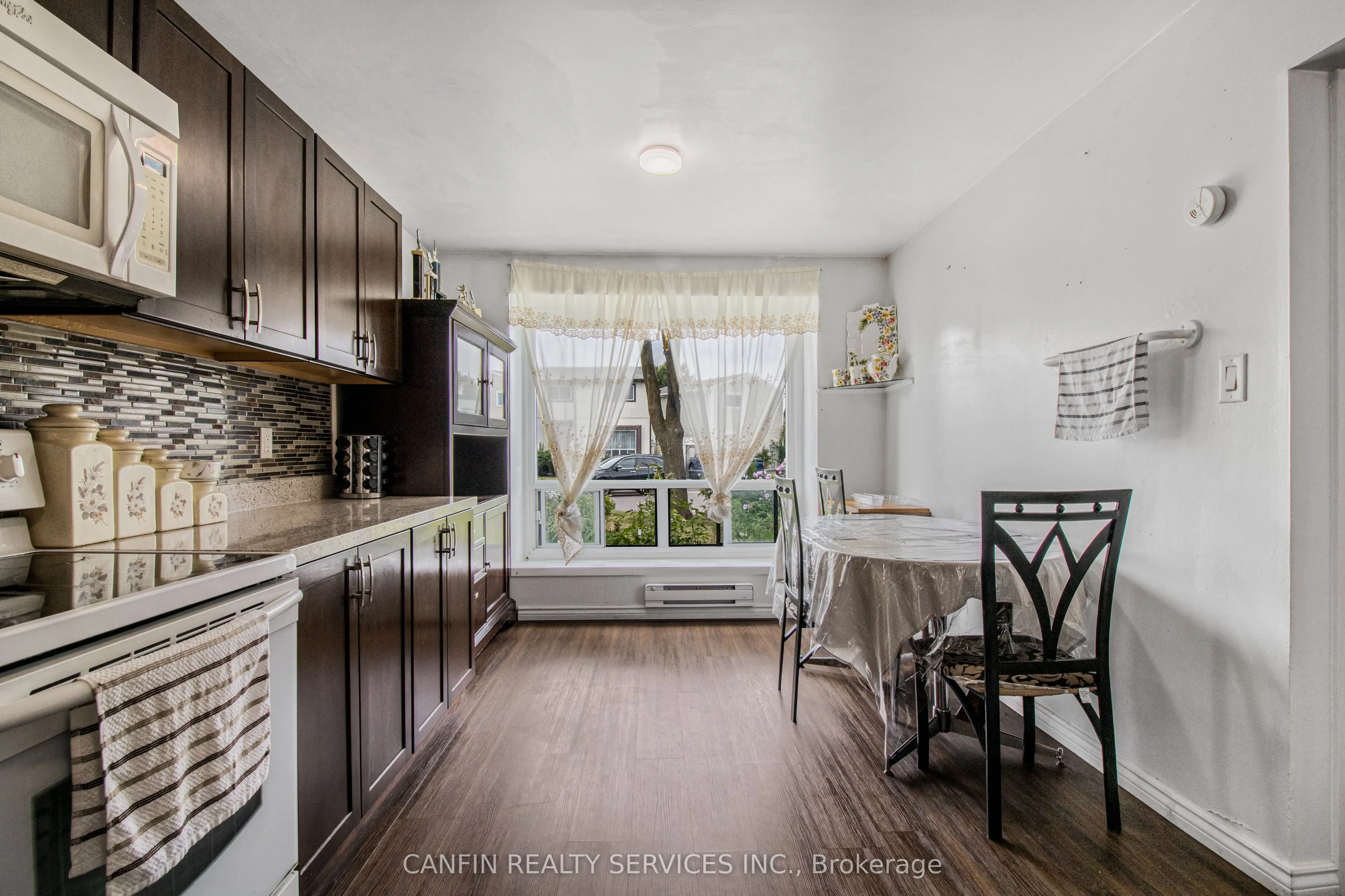 95 Huntingwood Crescent