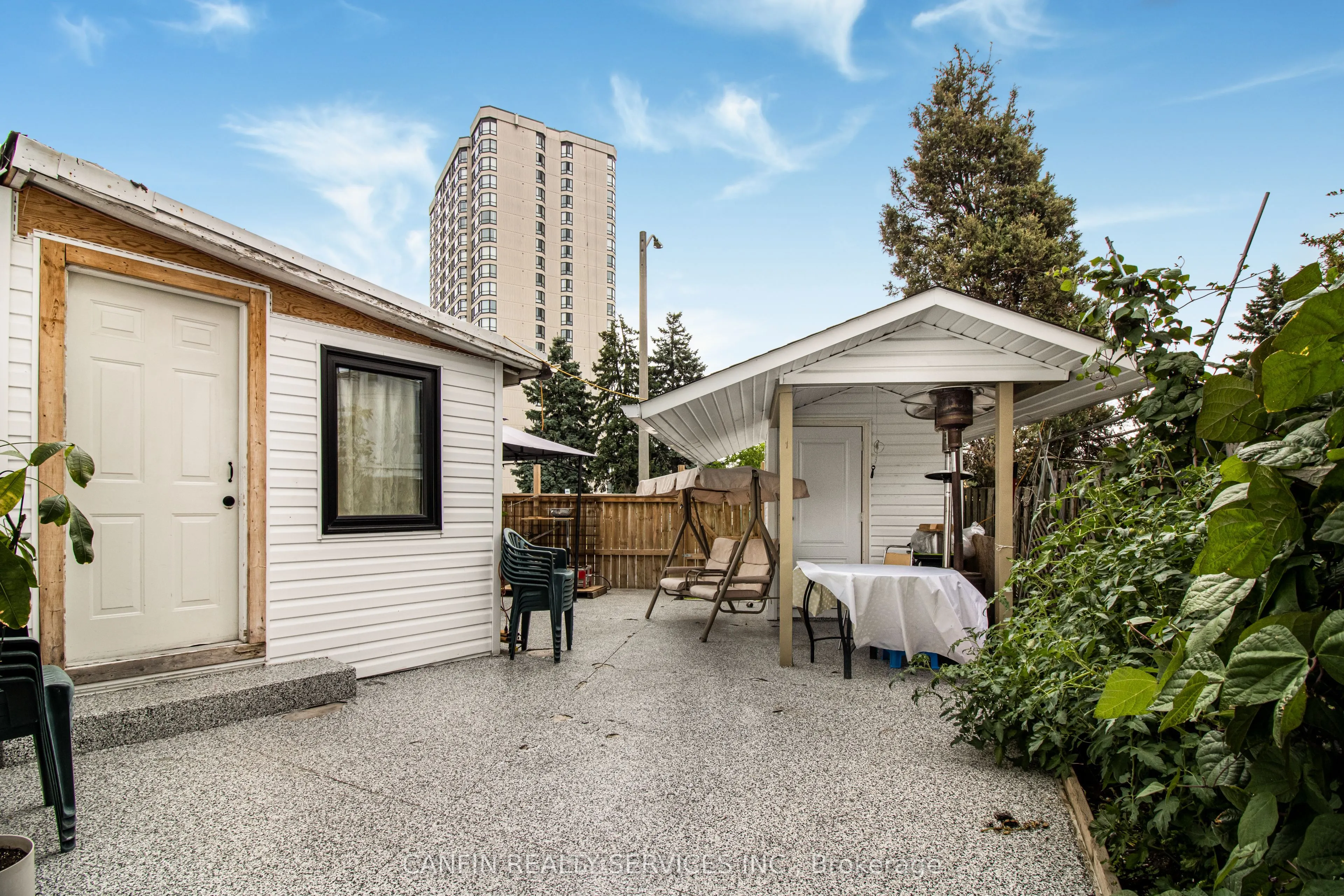 95 Huntingwood Crescent