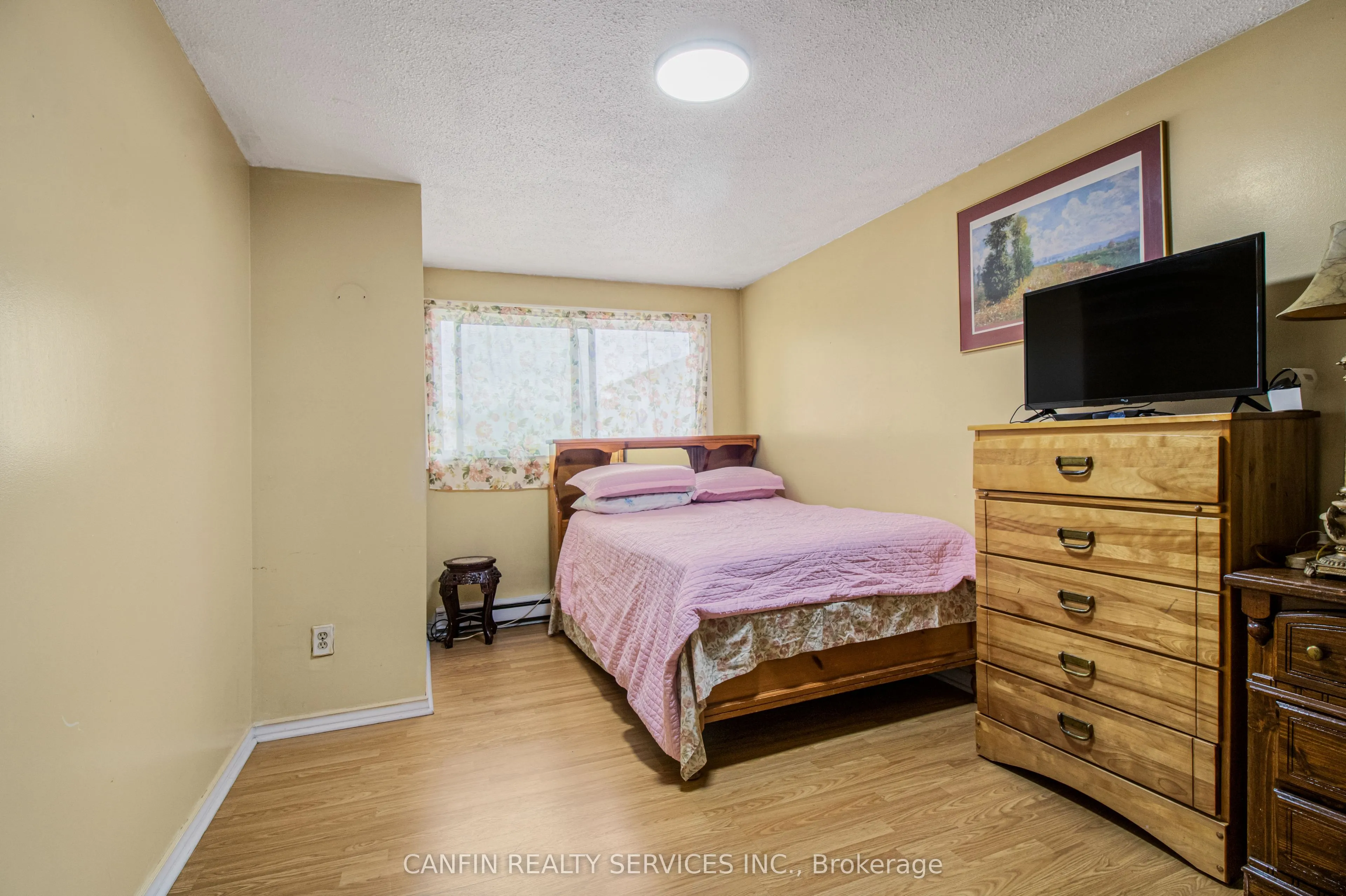 95 Huntingwood Crescent
