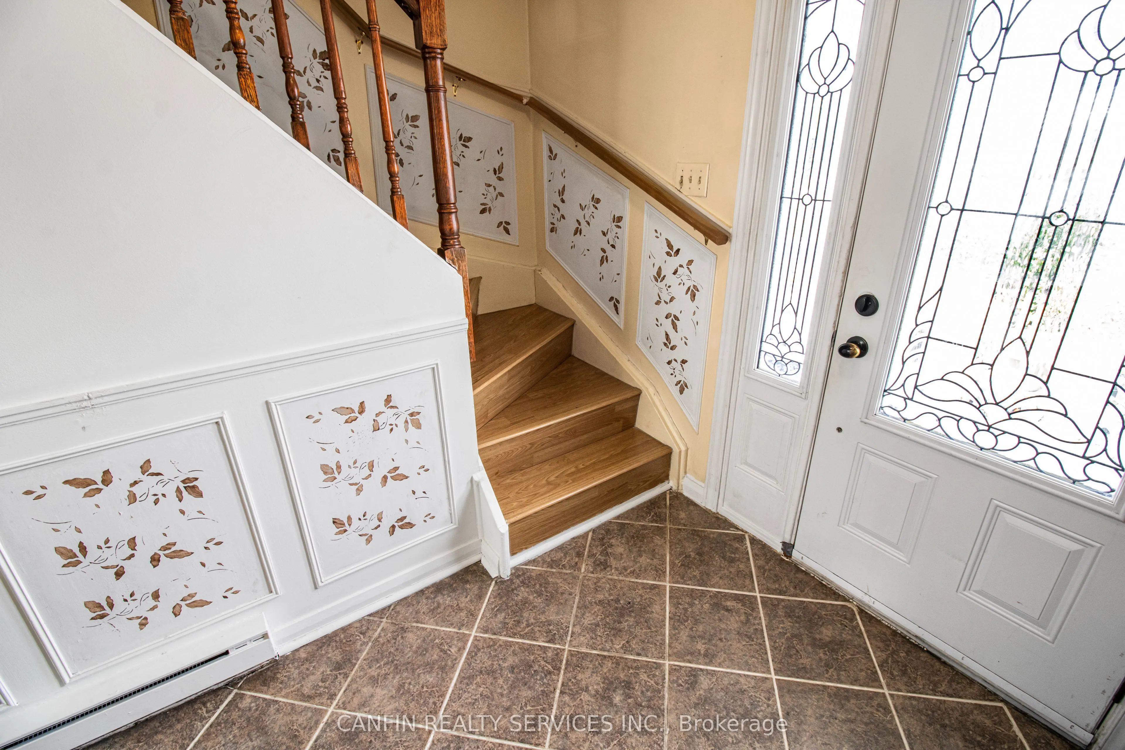 95 Huntingwood Crescent