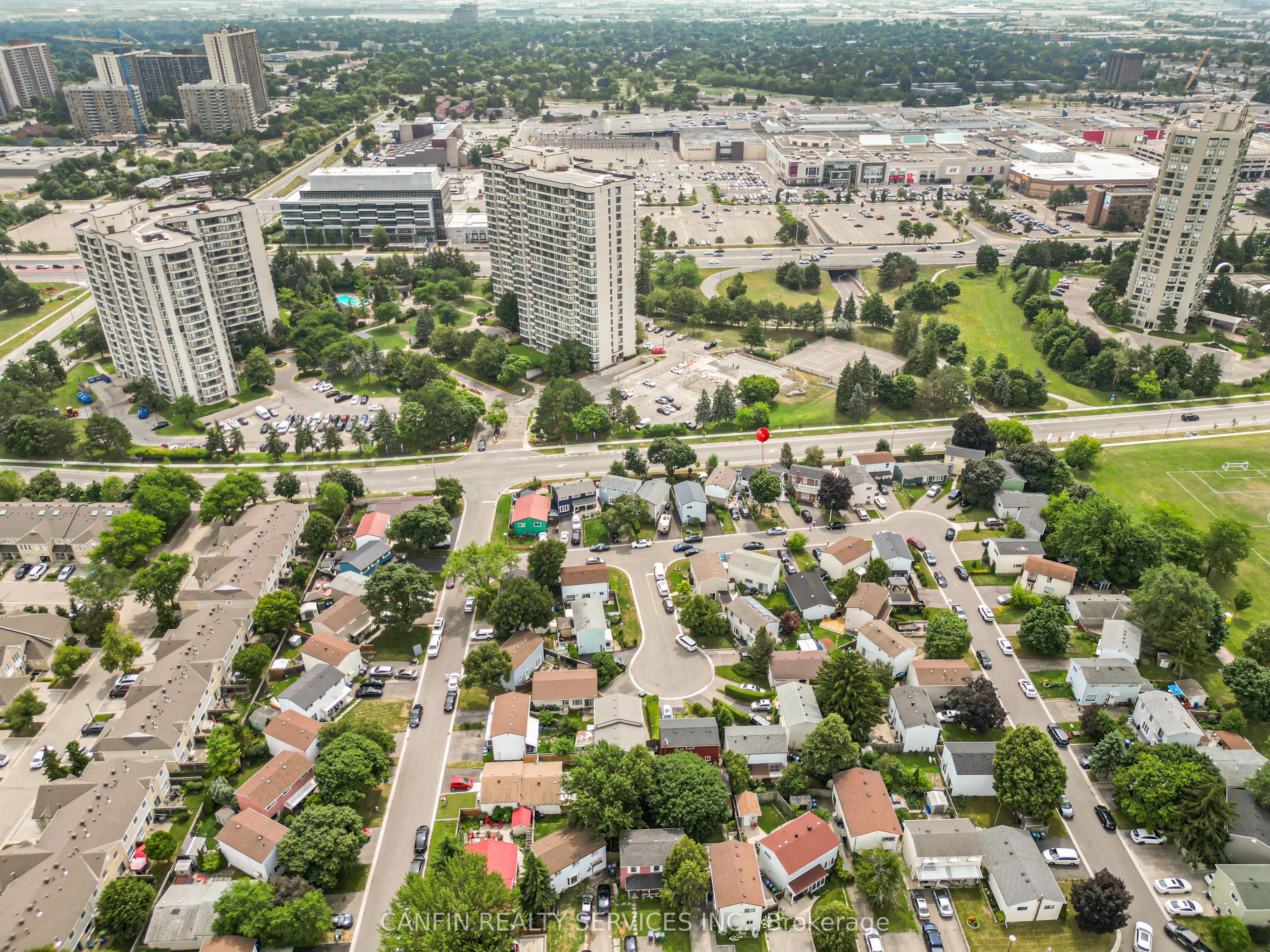 95 Huntingwood Crescent