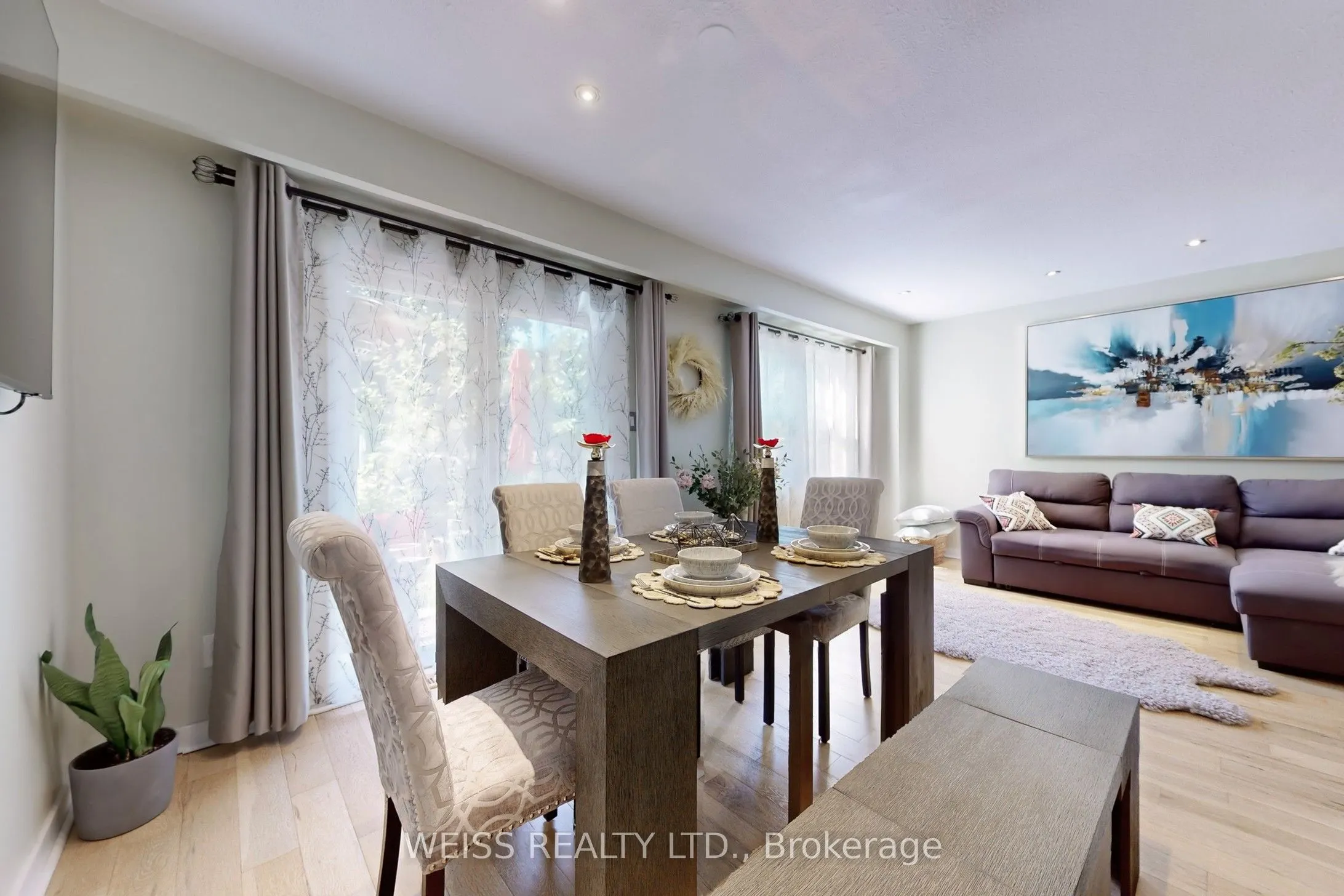 2120 Rathburn Road E, #5