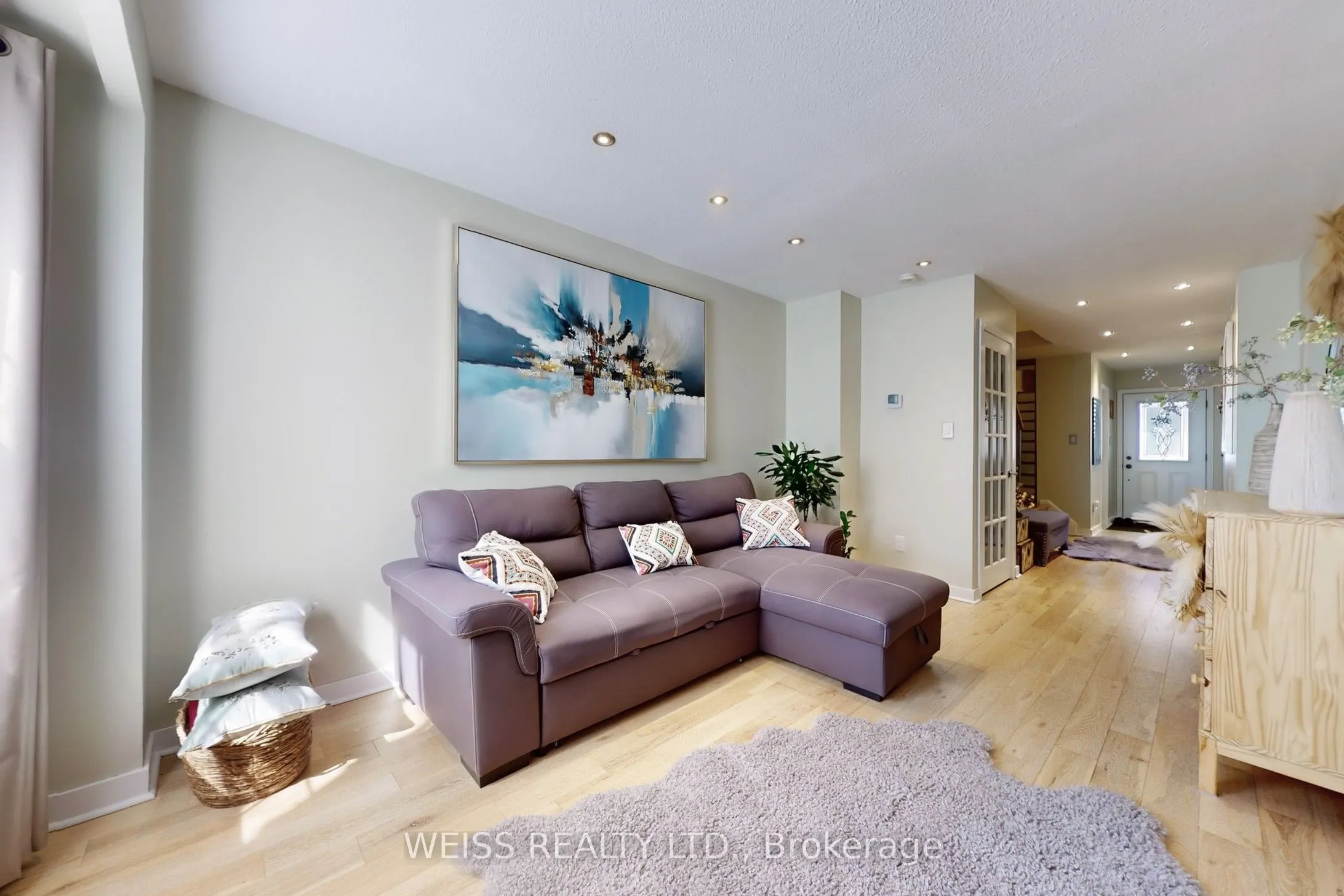2120 Rathburn Road E, #5