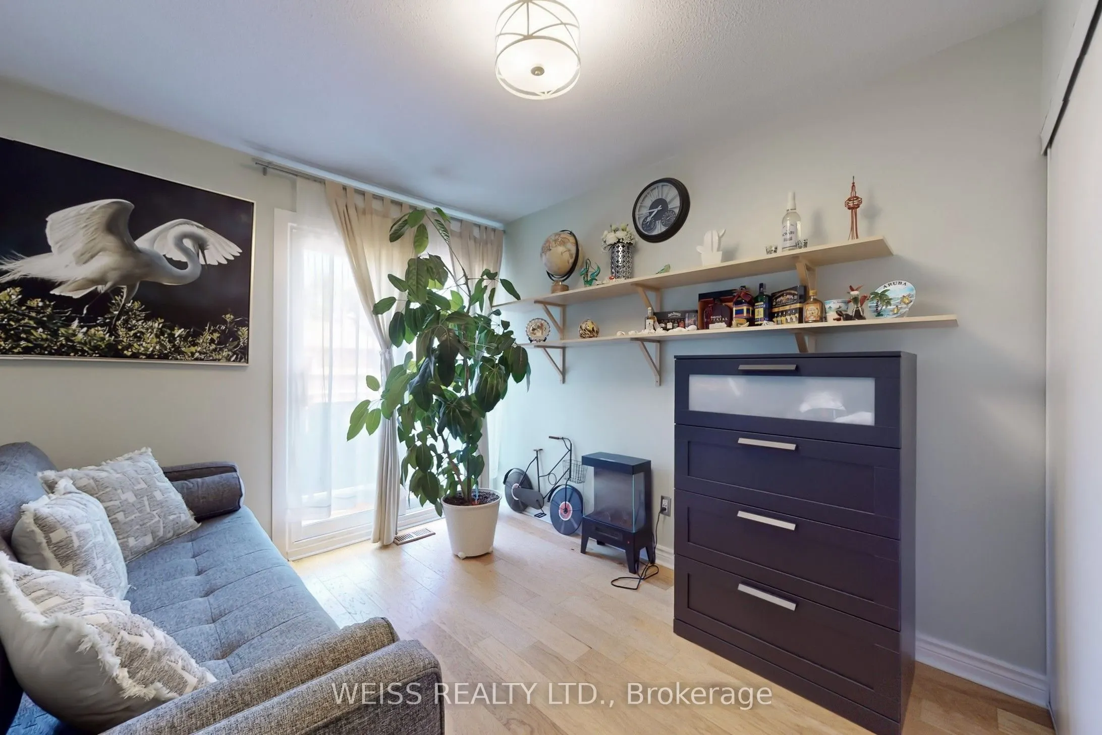 2120 Rathburn Road E, #5