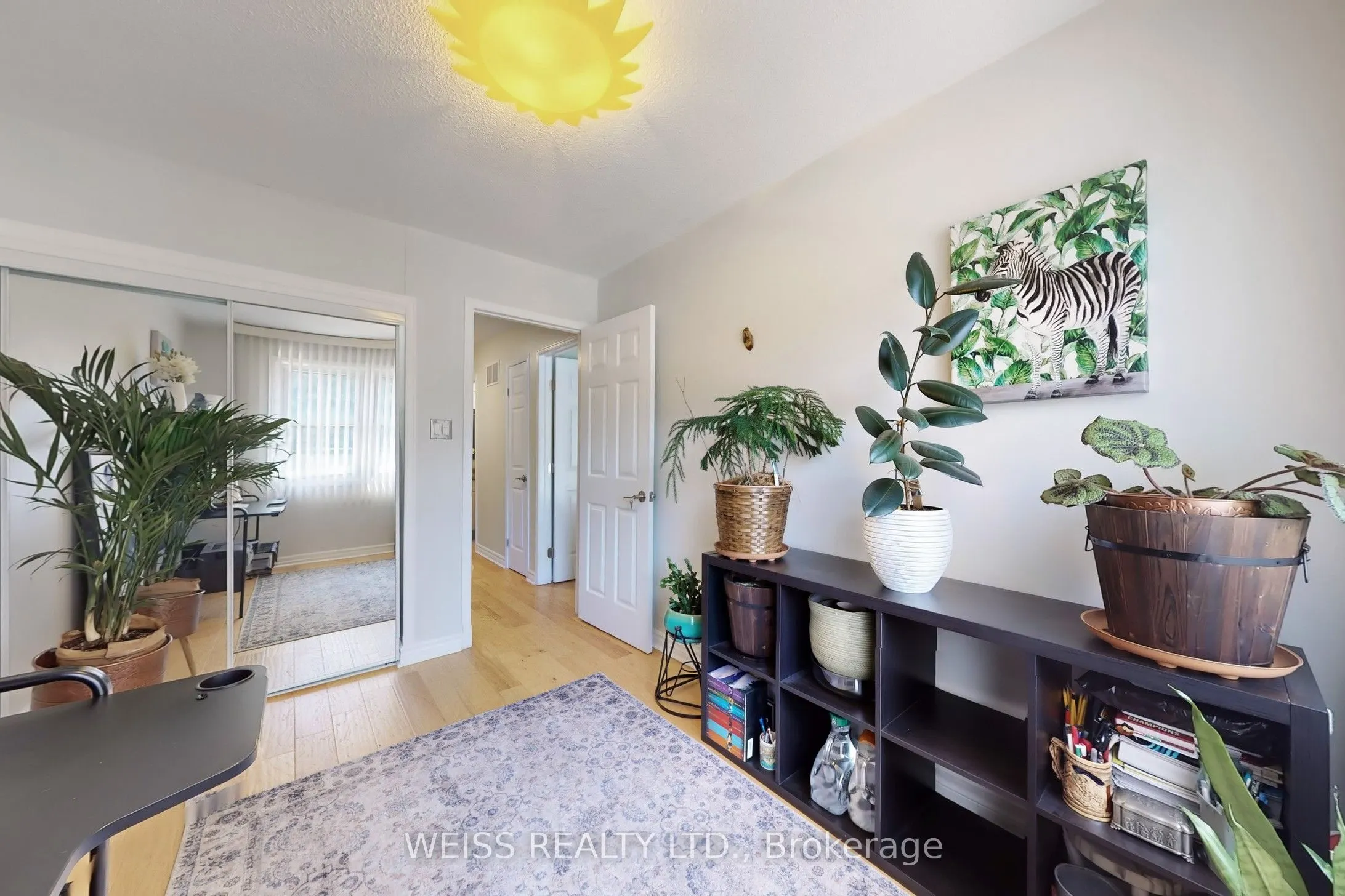 2120 Rathburn Road E, #5