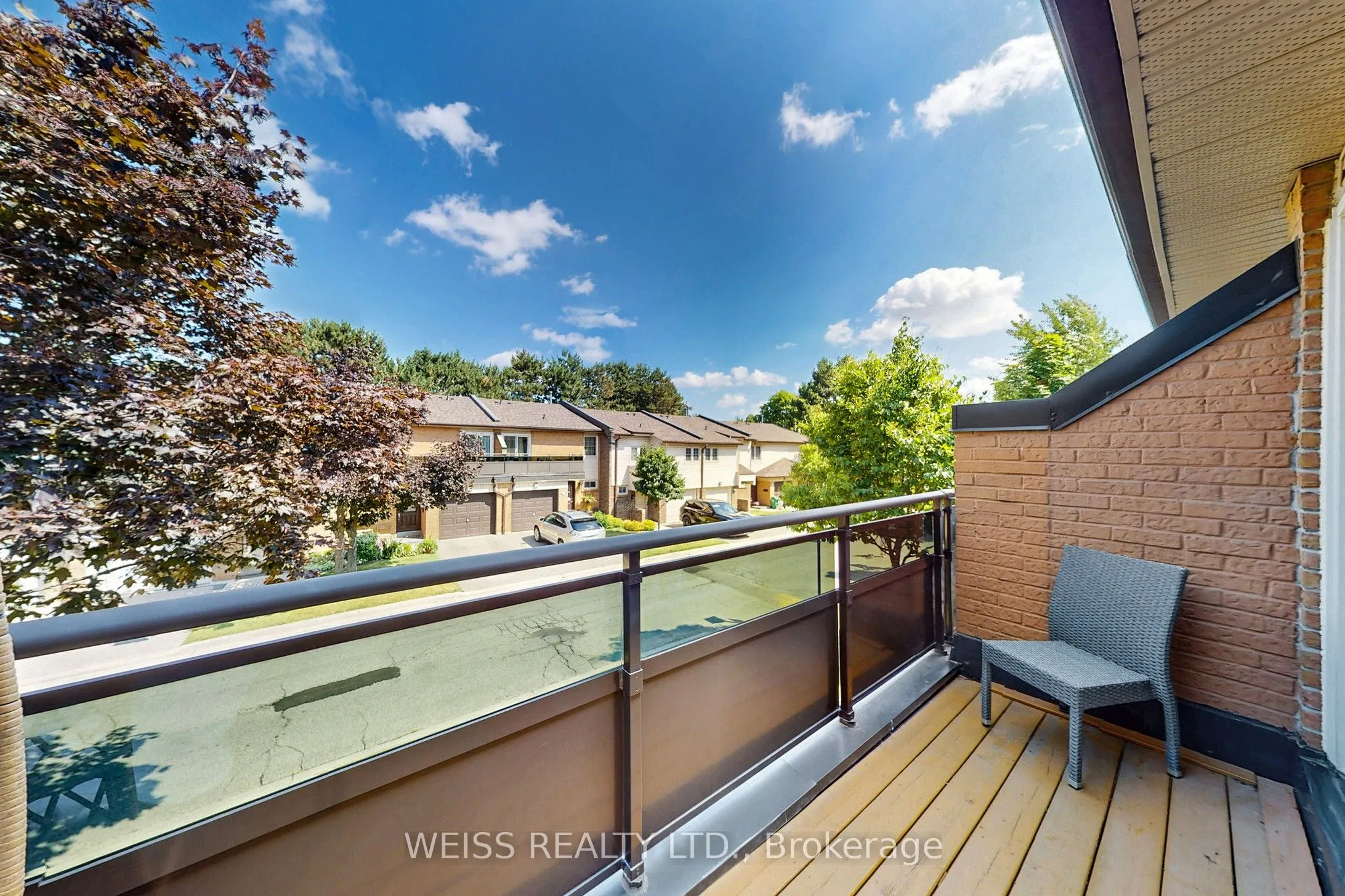 2120 Rathburn Road E, #5