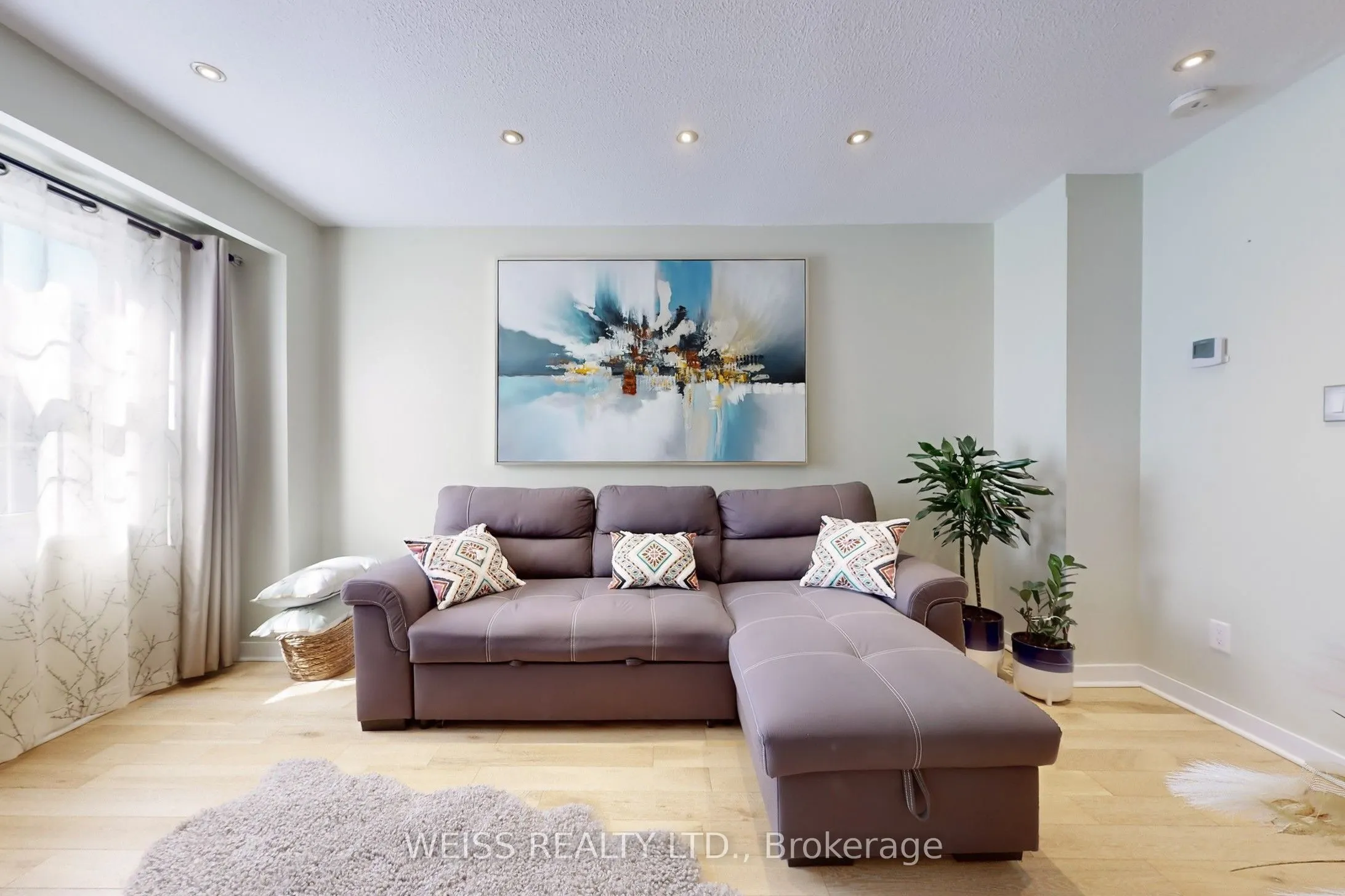 2120 Rathburn Road E, #5