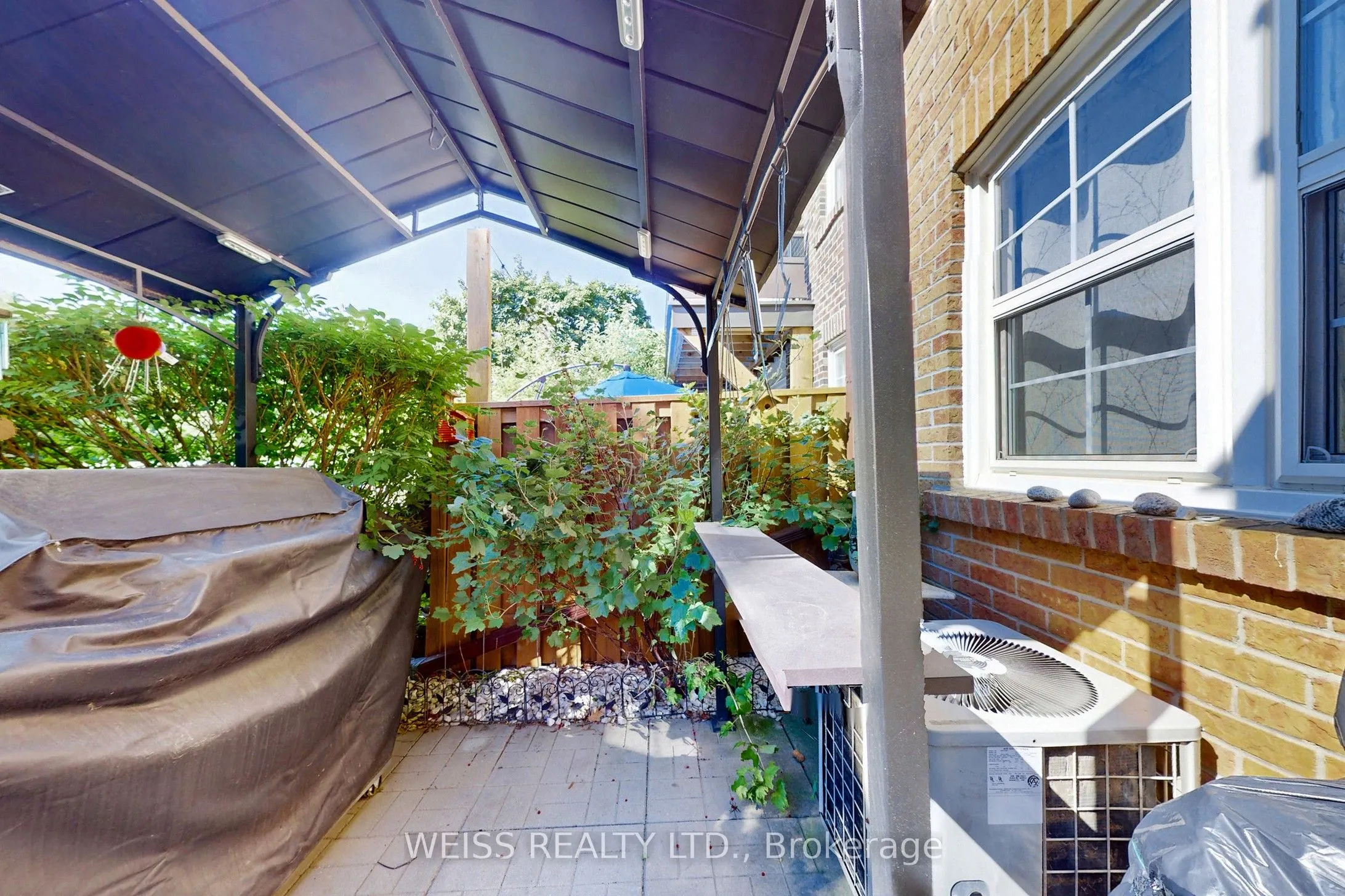 2120 Rathburn Road E, #5