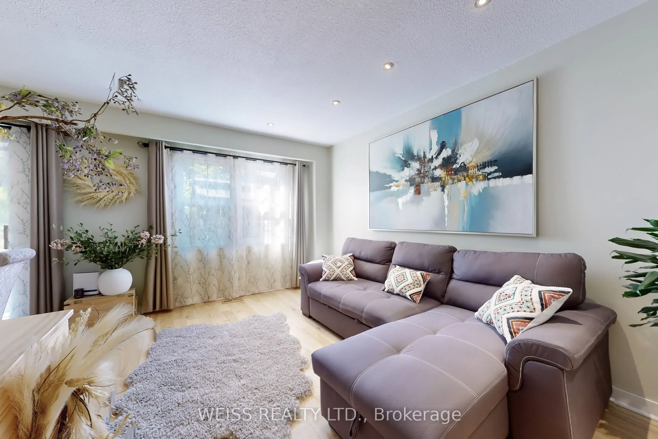 2120 Rathburn Road E, #5