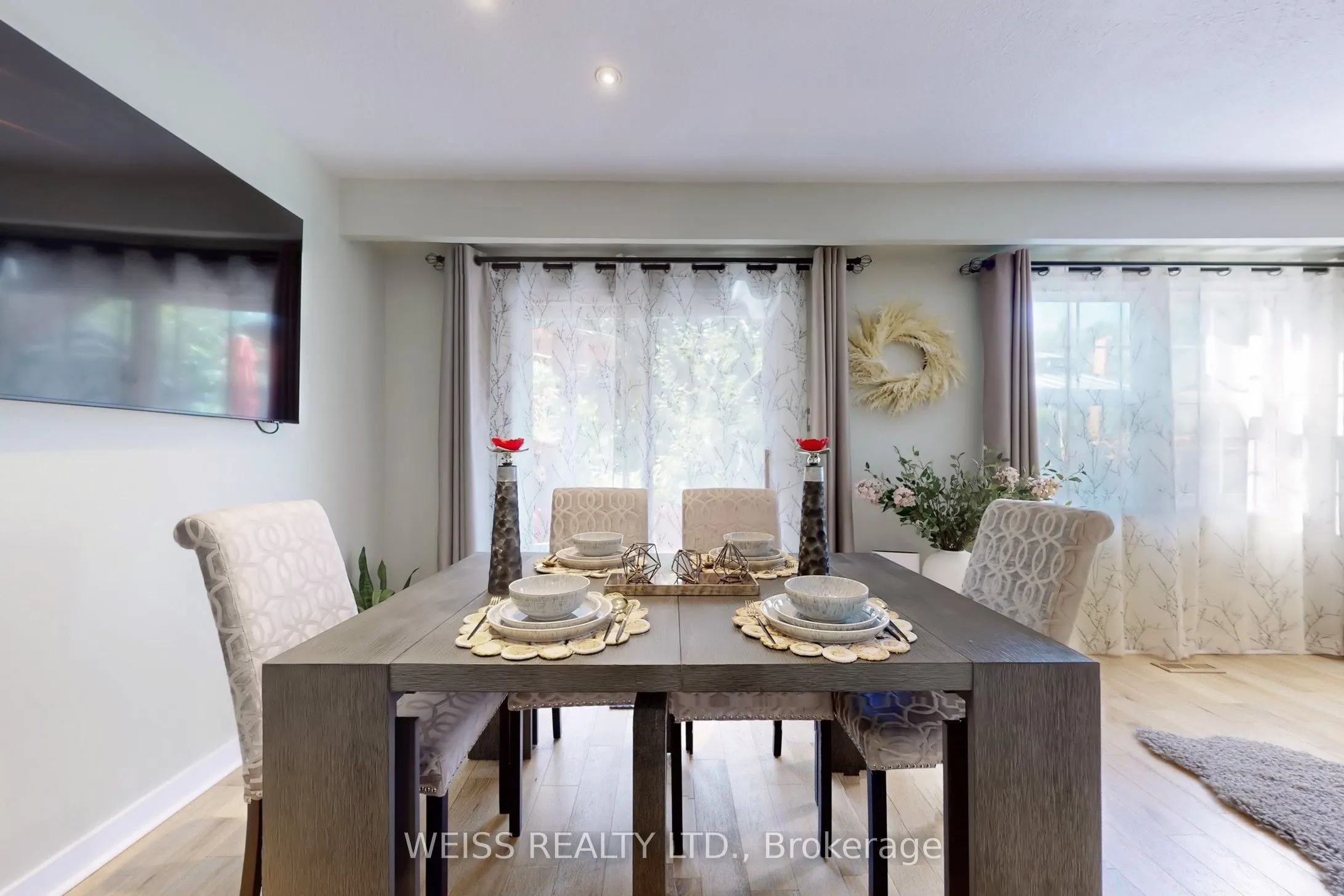 2120 Rathburn Road E, #5