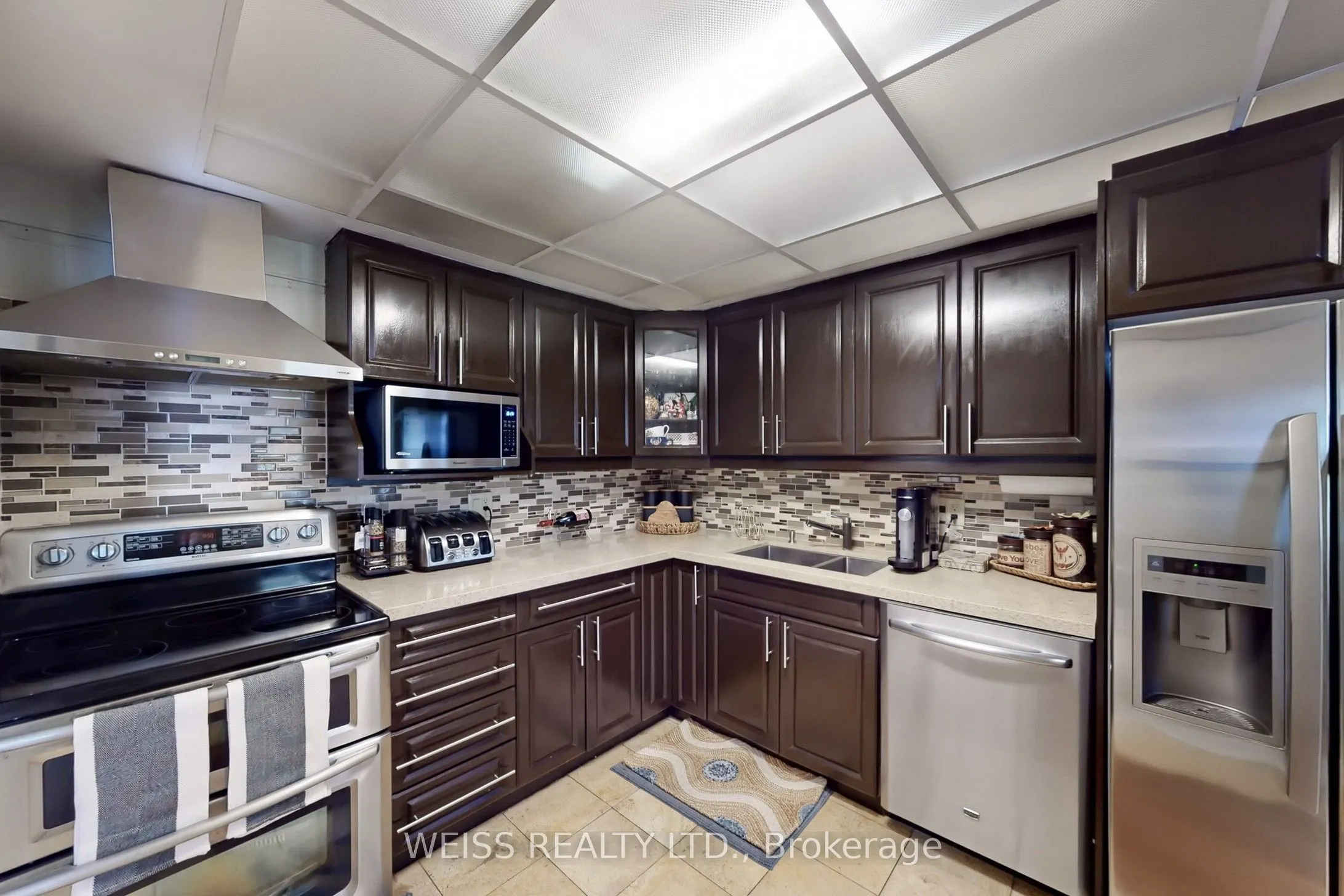 2120 Rathburn Road E, #5