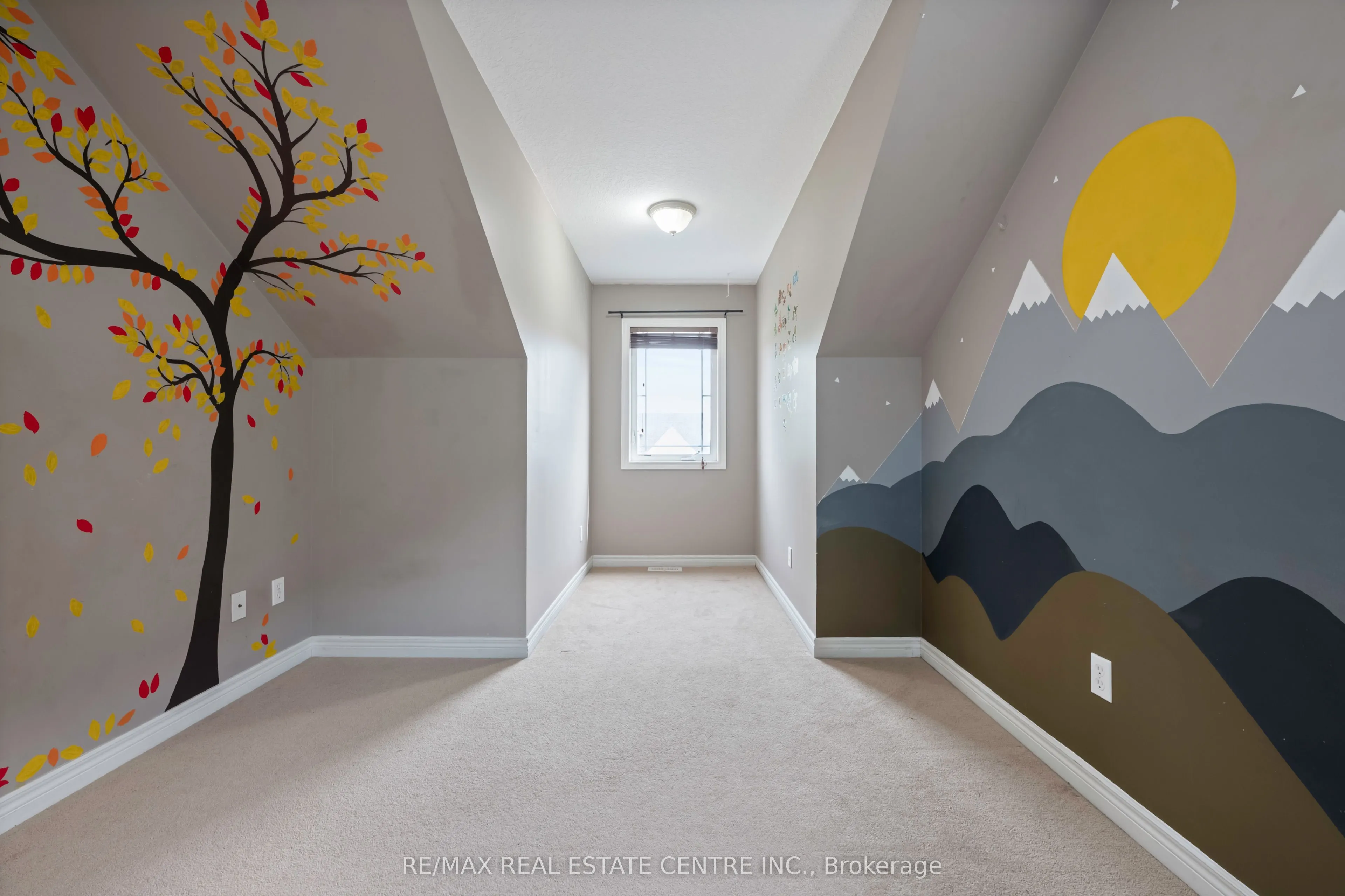 6 Maude Court
