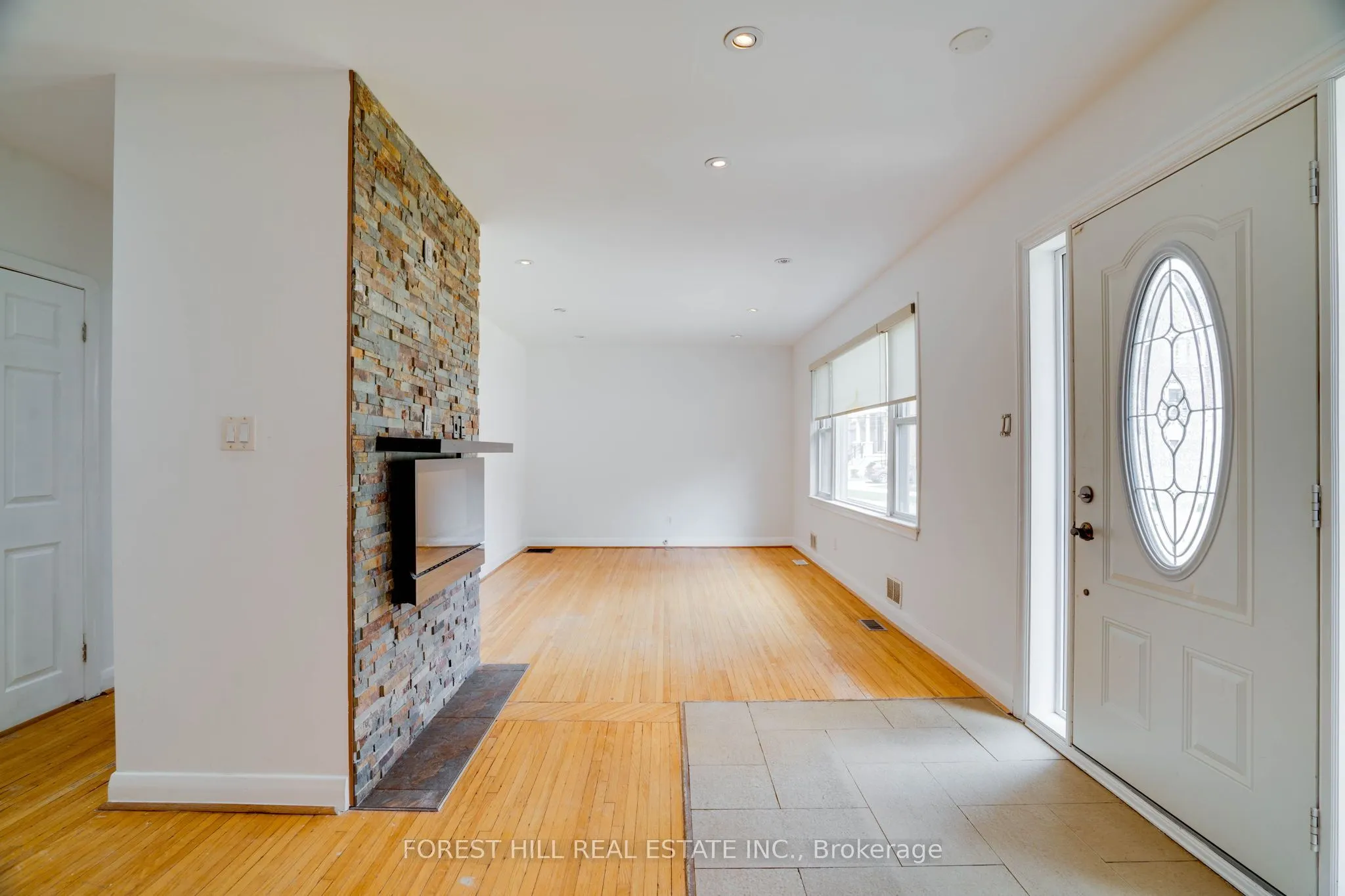 12 Glen Agar Drive