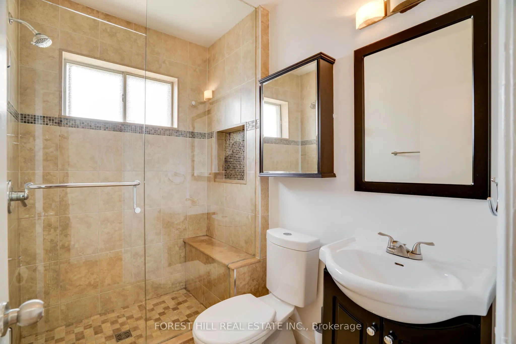 12 Glen Agar Drive