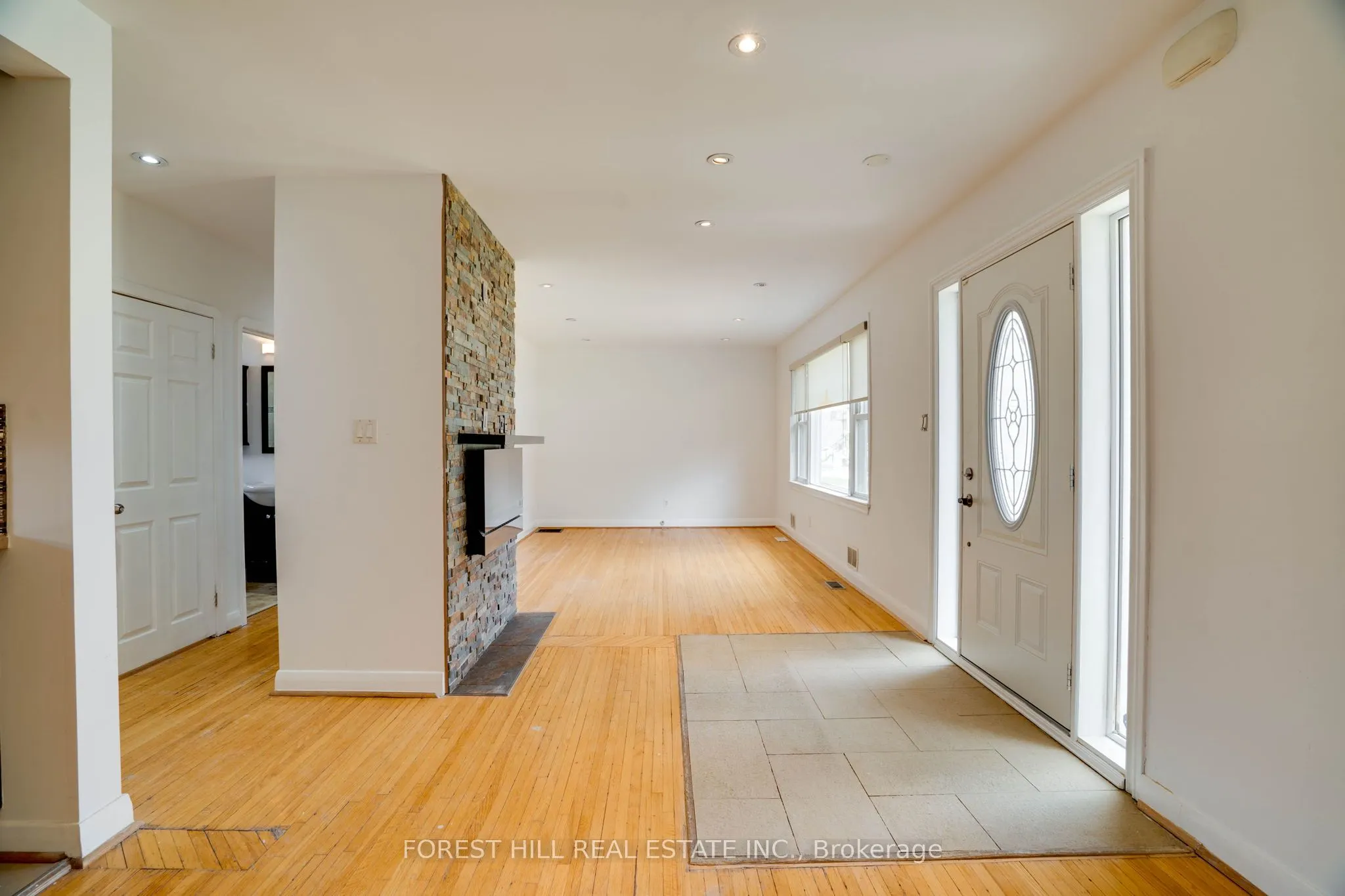 12 Glen Agar Drive