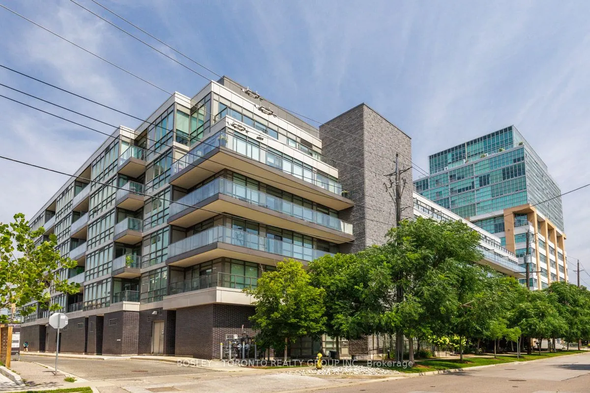 8 Fieldway Road, #105
