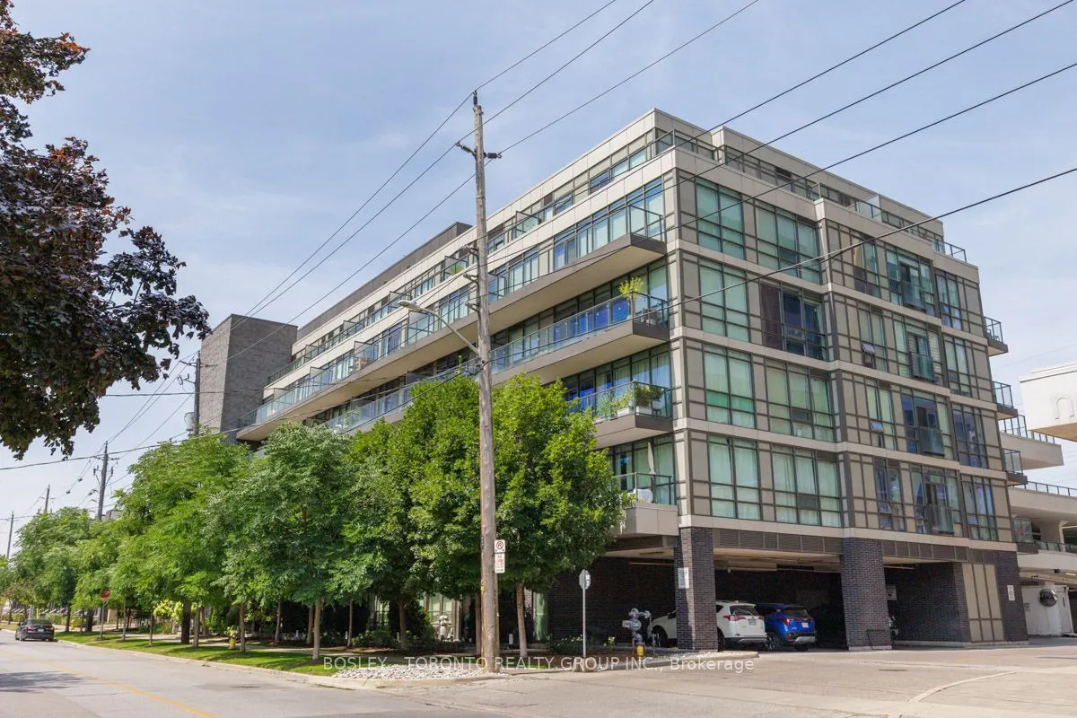 8 Fieldway Road, #105