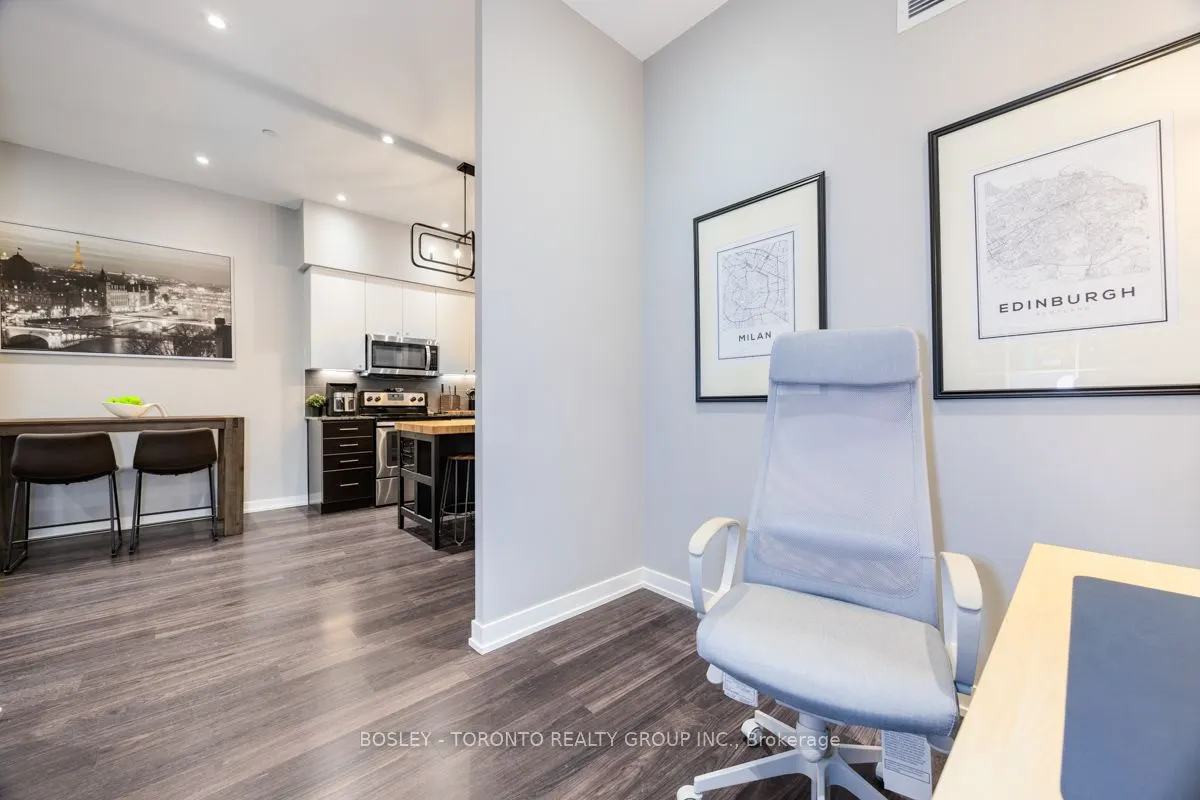 8 Fieldway Road, #105