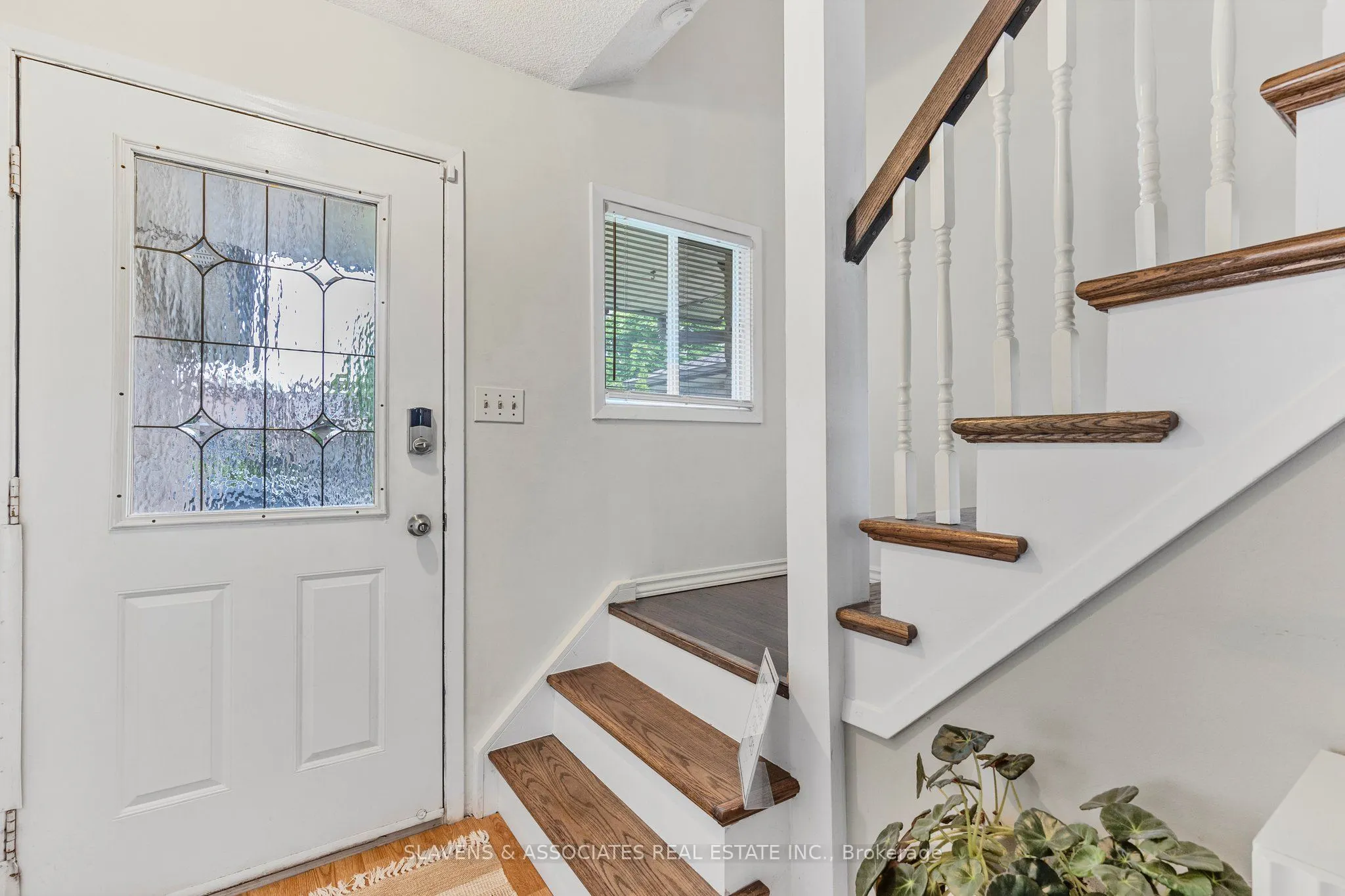 37 Vodden Street W