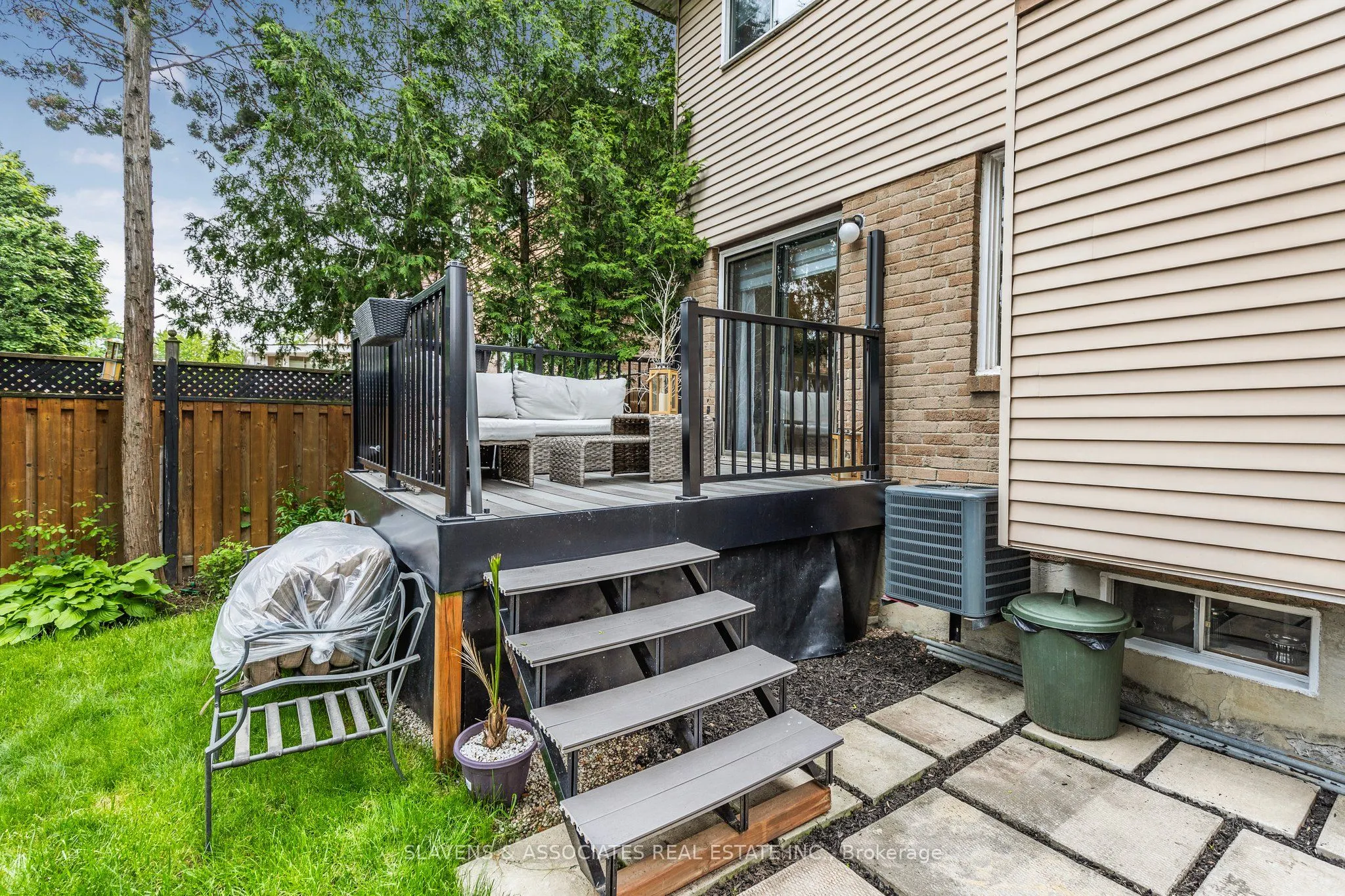 37 Vodden Street W