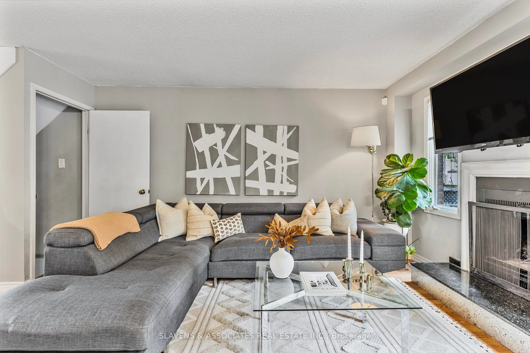37 Vodden Street W