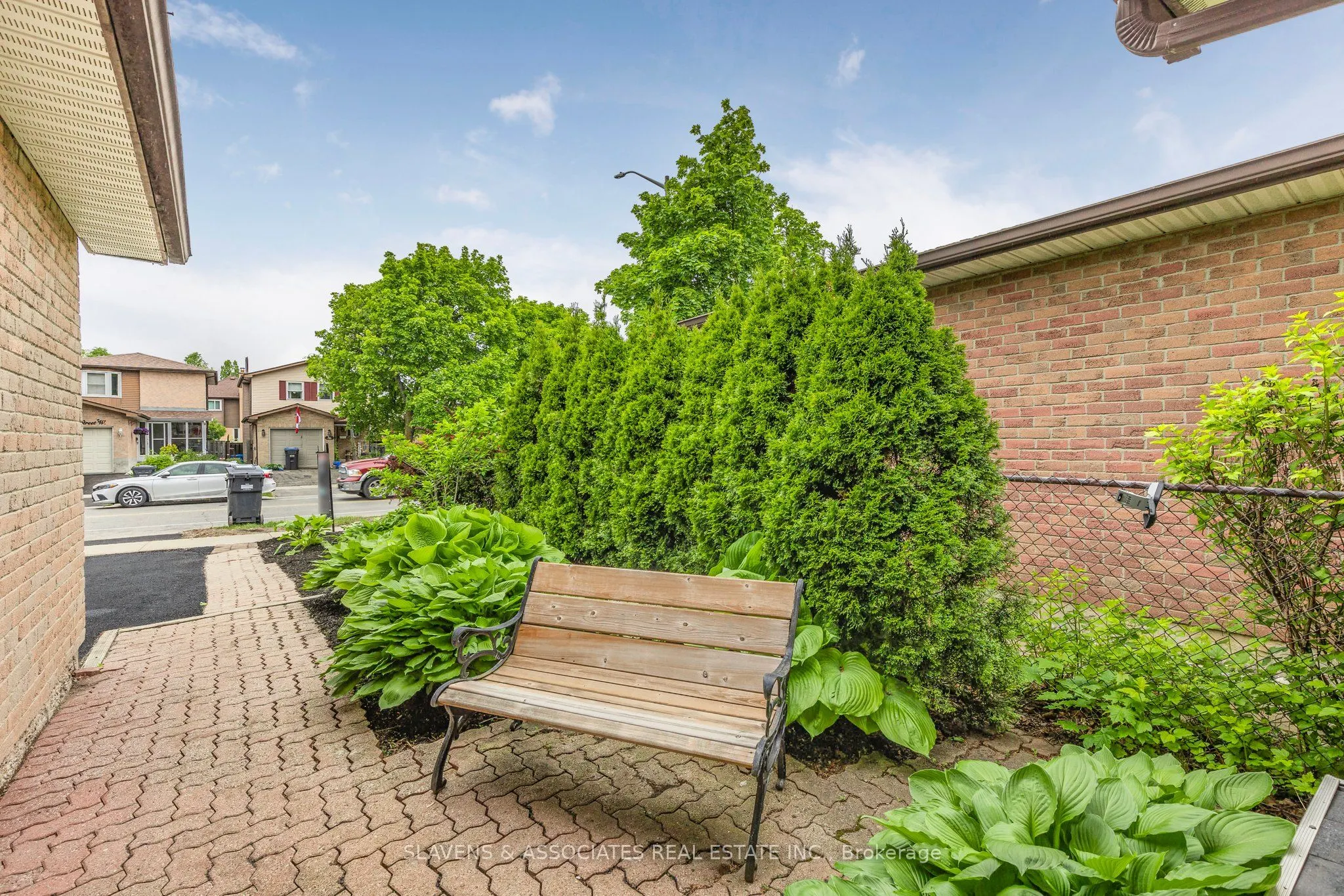 37 Vodden Street W