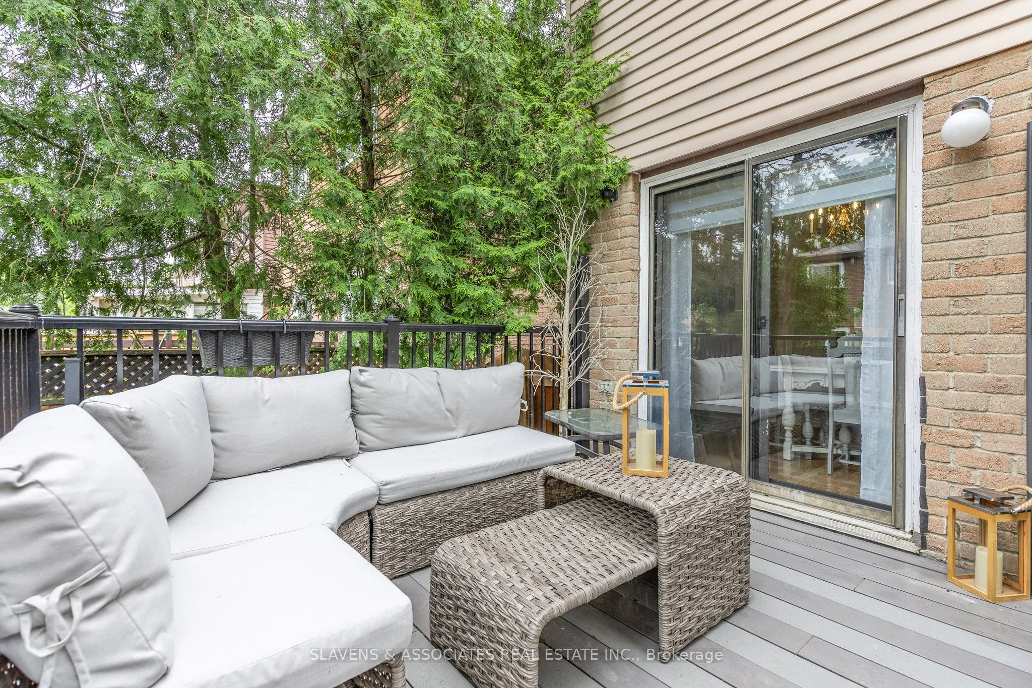 37 Vodden Street W