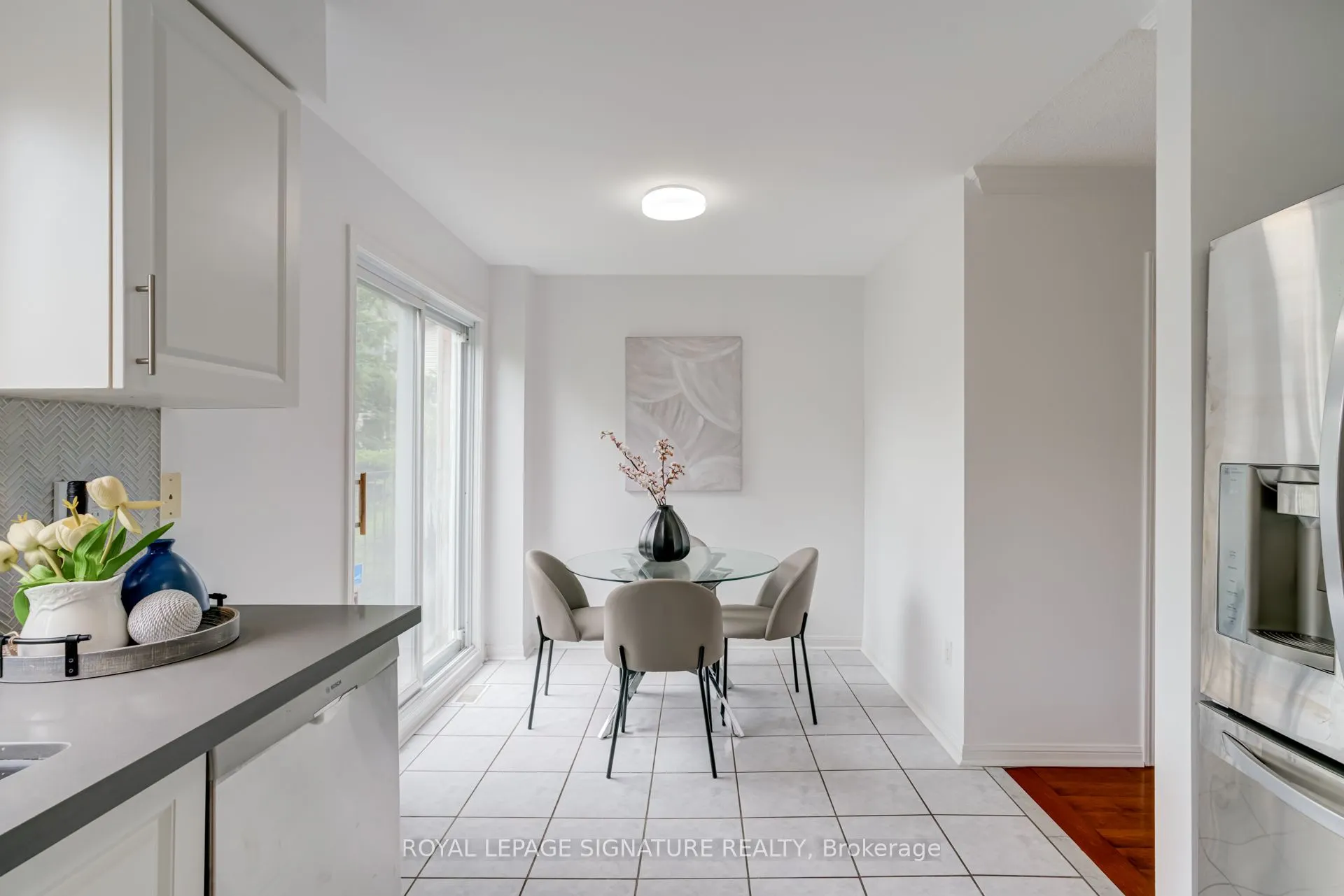 80 Acorn Place, #49