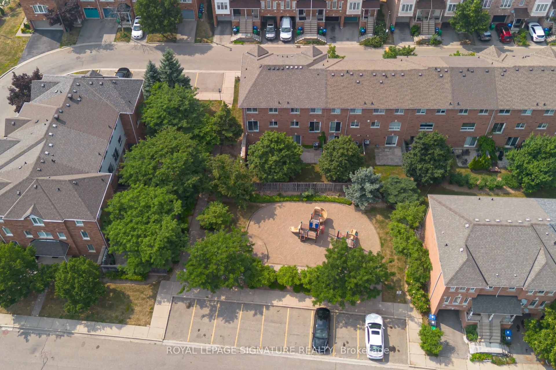 80 Acorn Place, #49