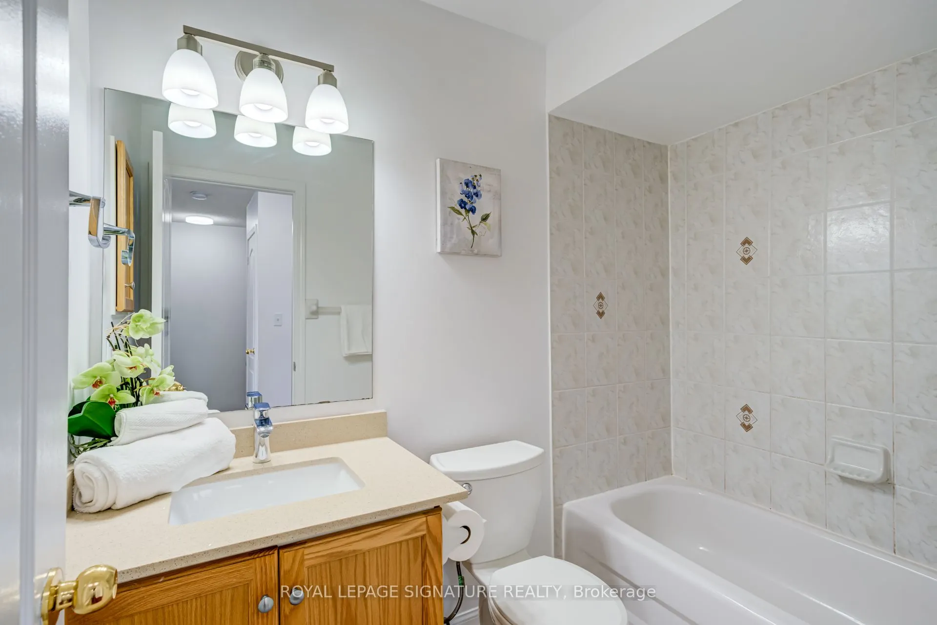 80 Acorn Place, #49
