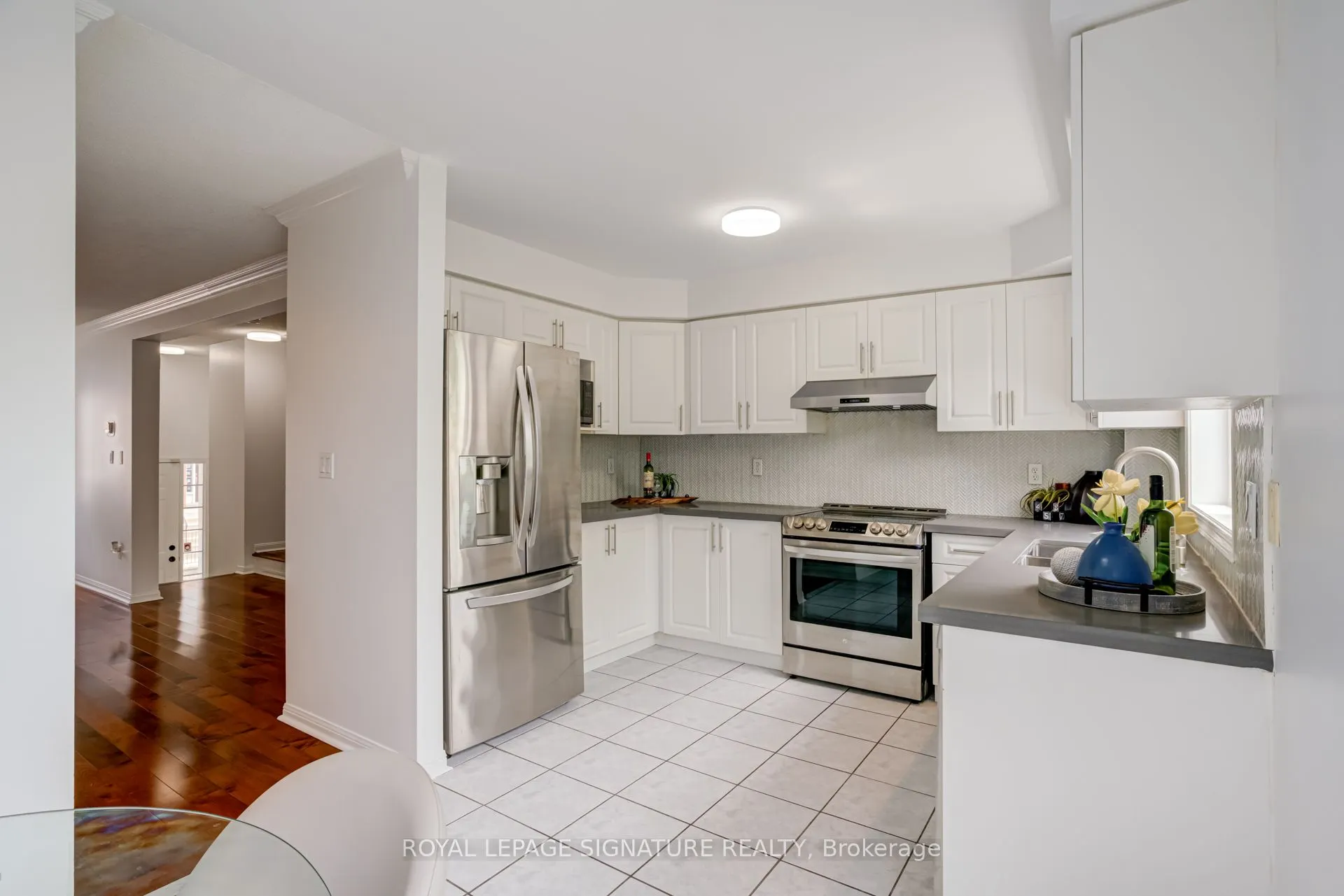 80 Acorn Place, #49