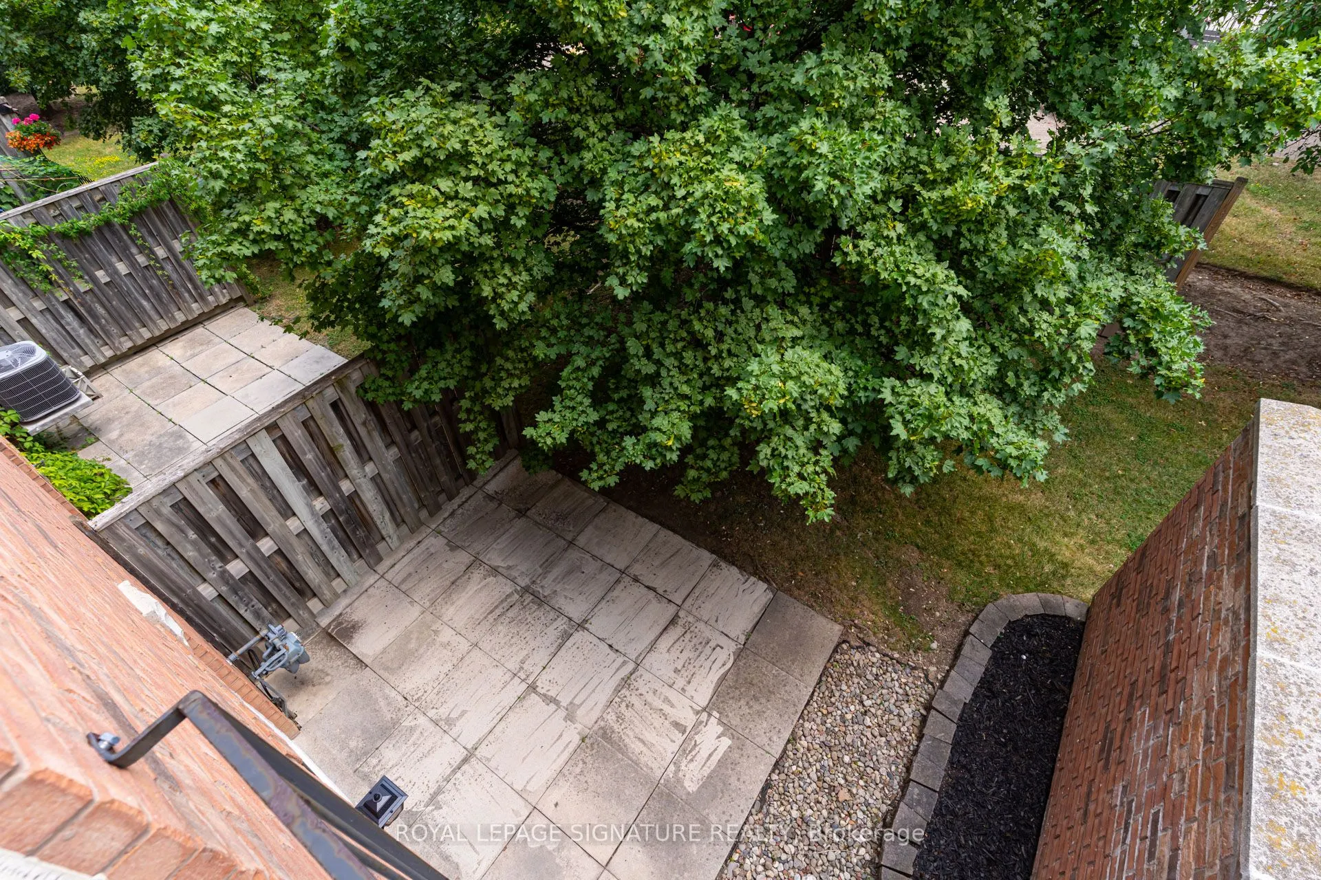 80 Acorn Place, #49
