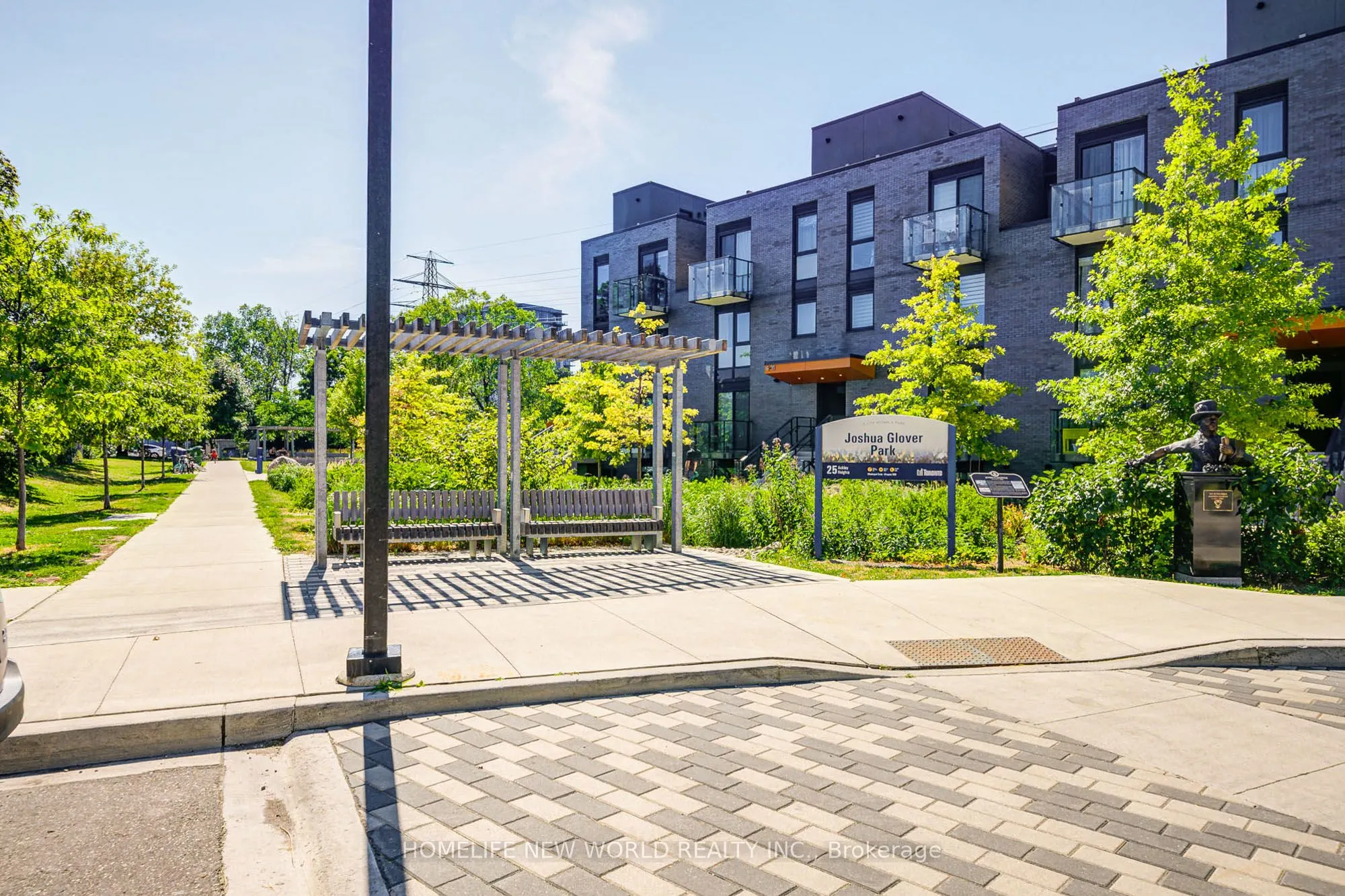 10 Brin Drive, #18
