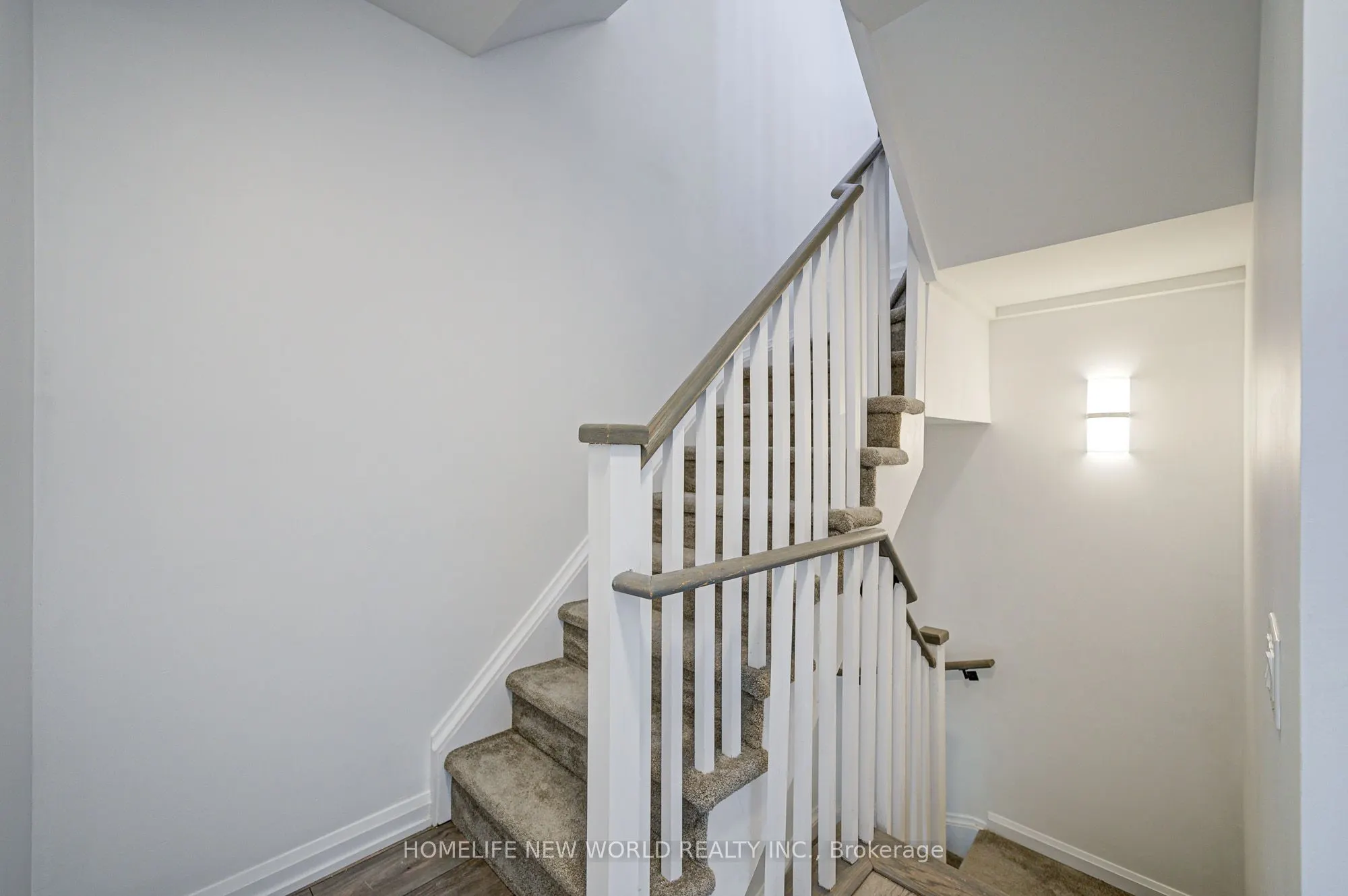 10 Brin Drive, #18