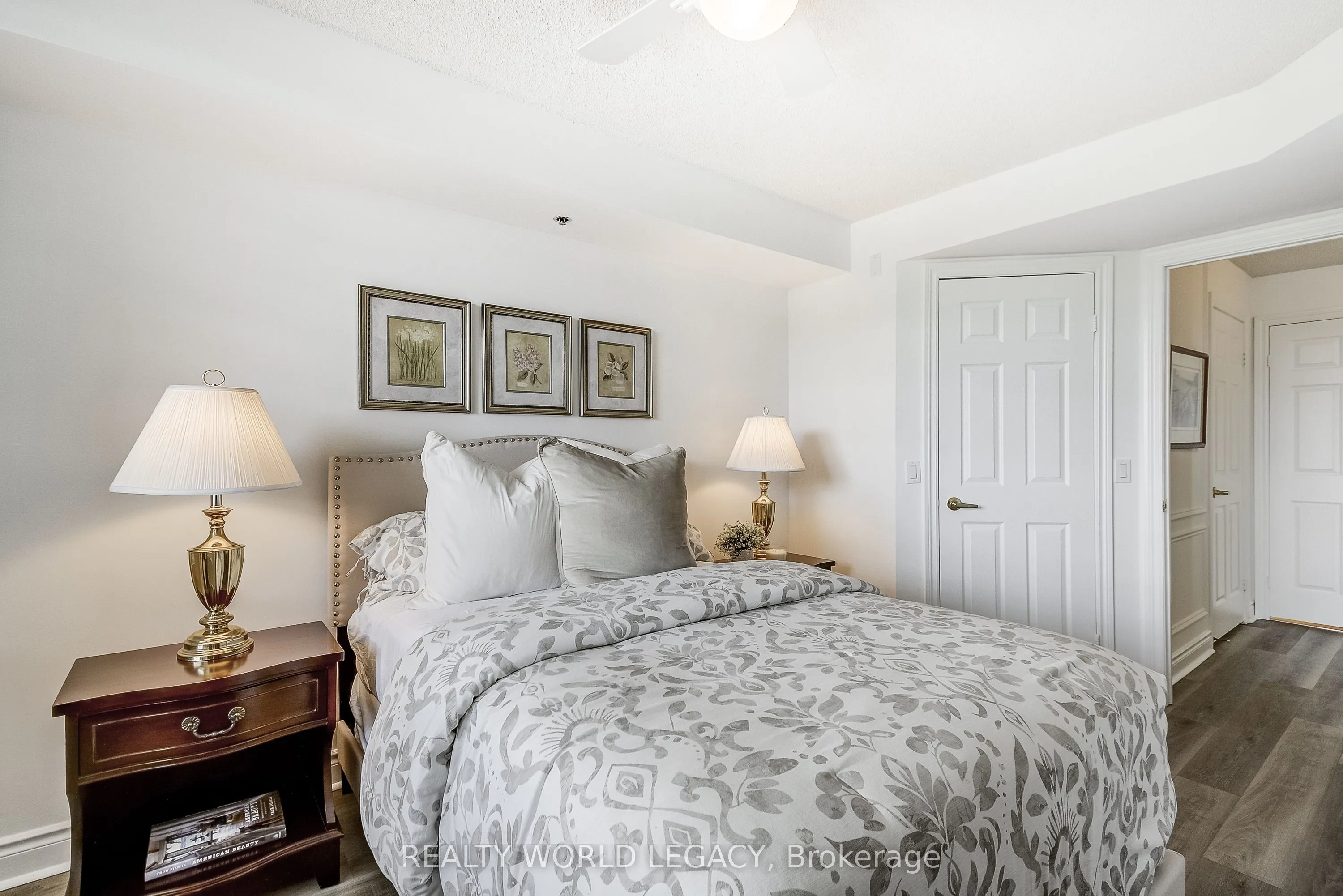 100 Burloak Drive, #1416