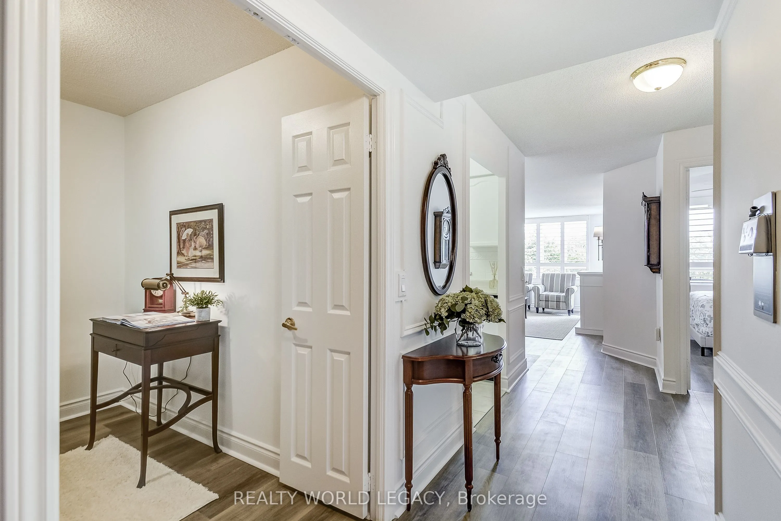 100 Burloak Drive, #1416
