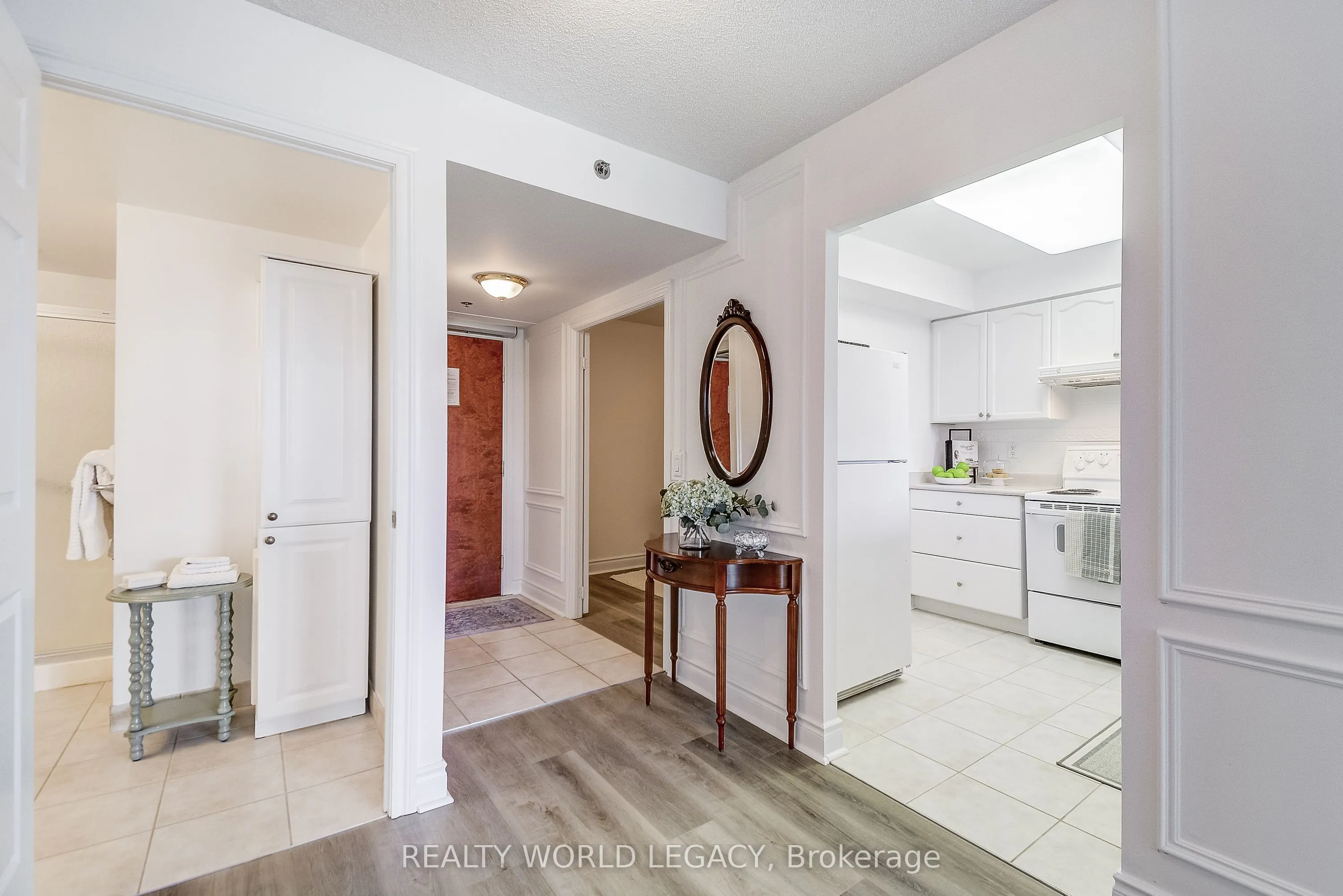 100 Burloak Drive, #1416