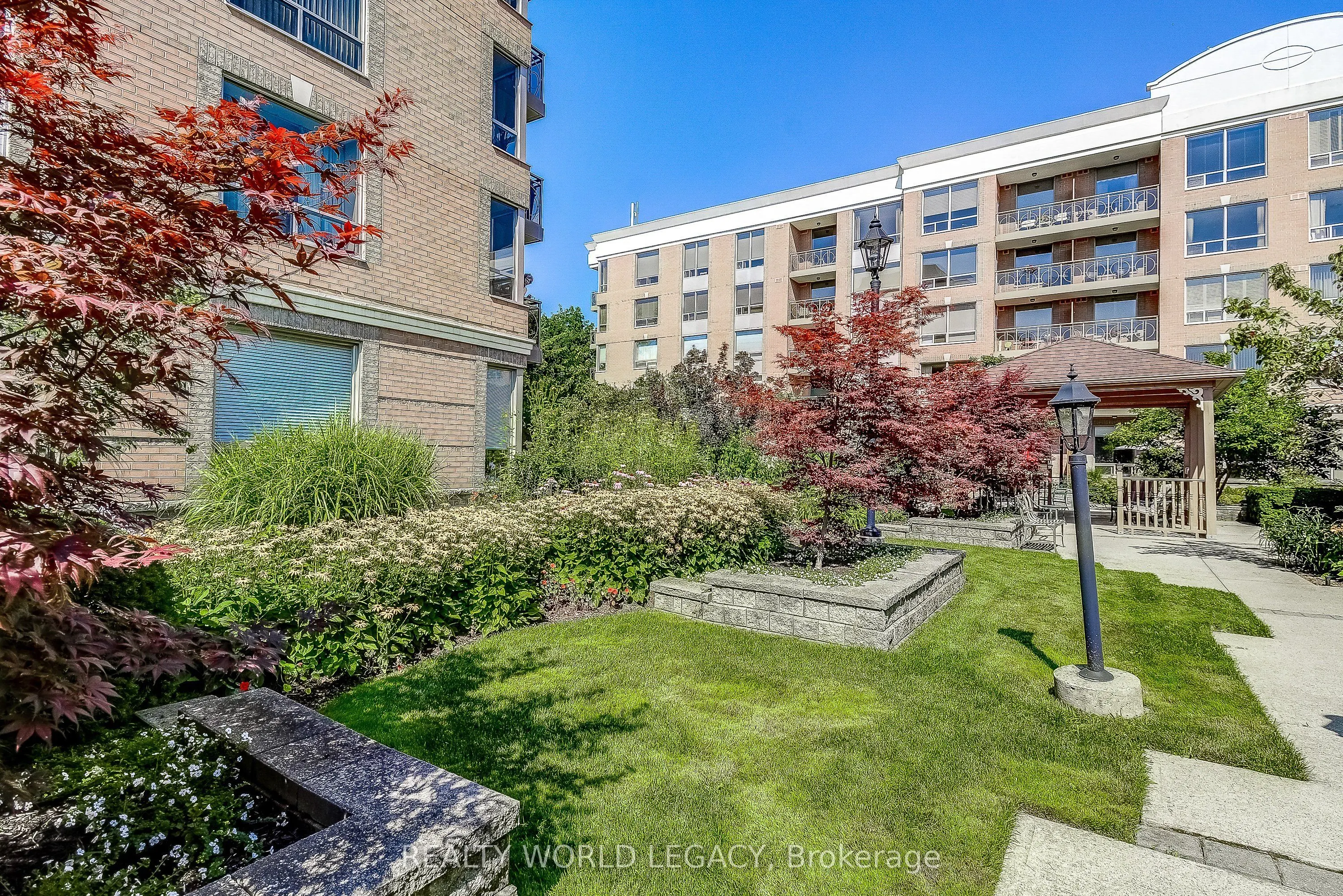 100 Burloak Drive, #1416