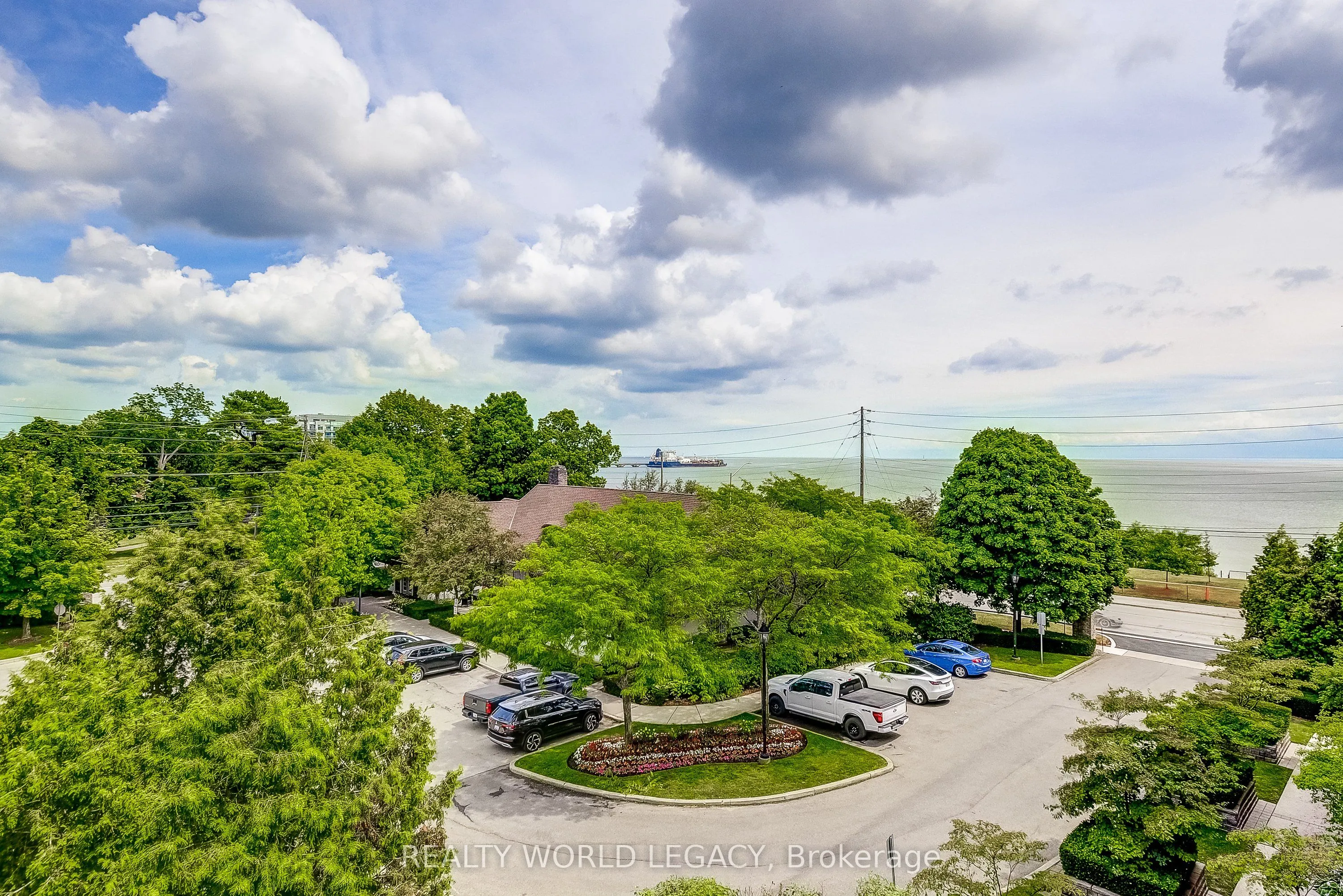 100 Burloak Drive, #1416