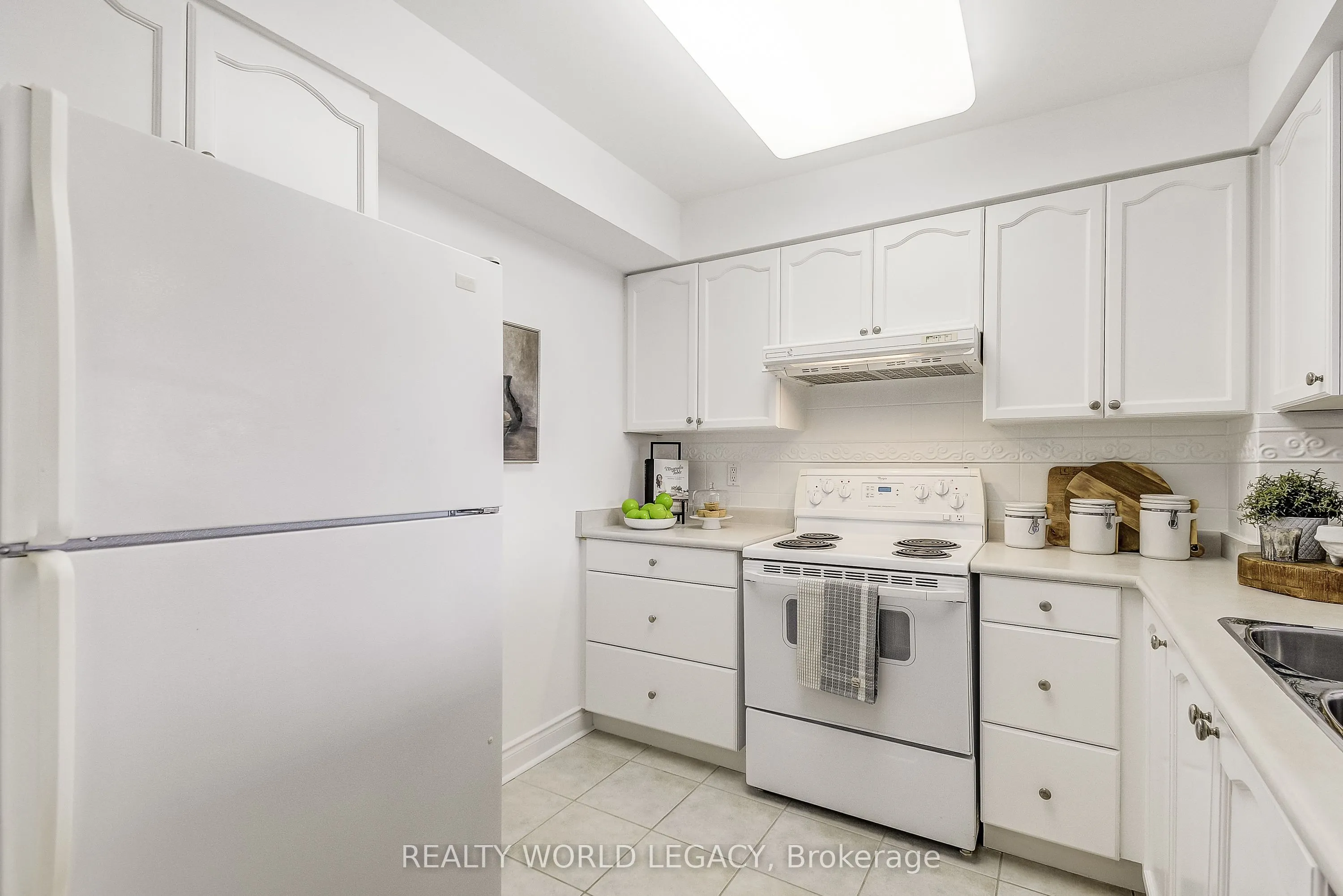 100 Burloak Drive, #1416