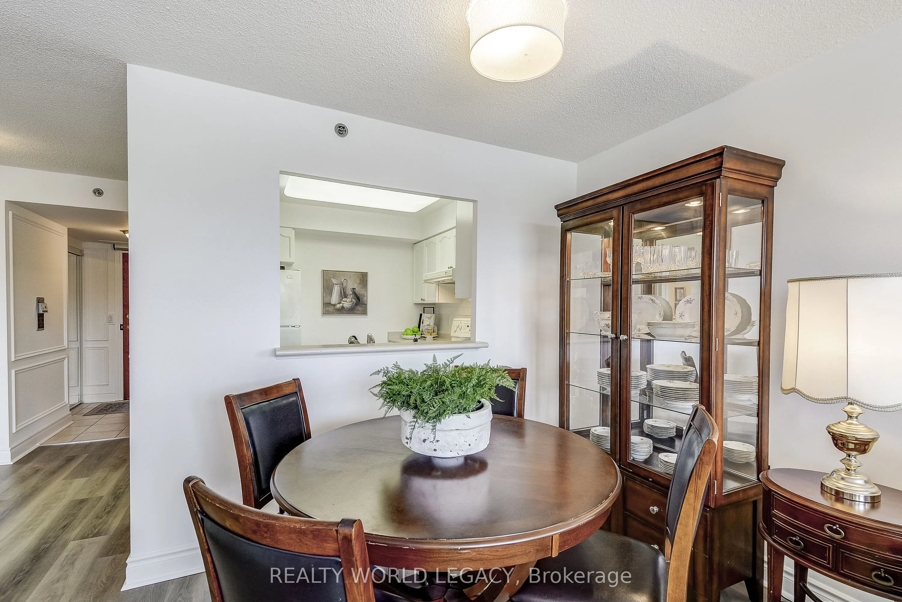 100 Burloak Drive, #1416