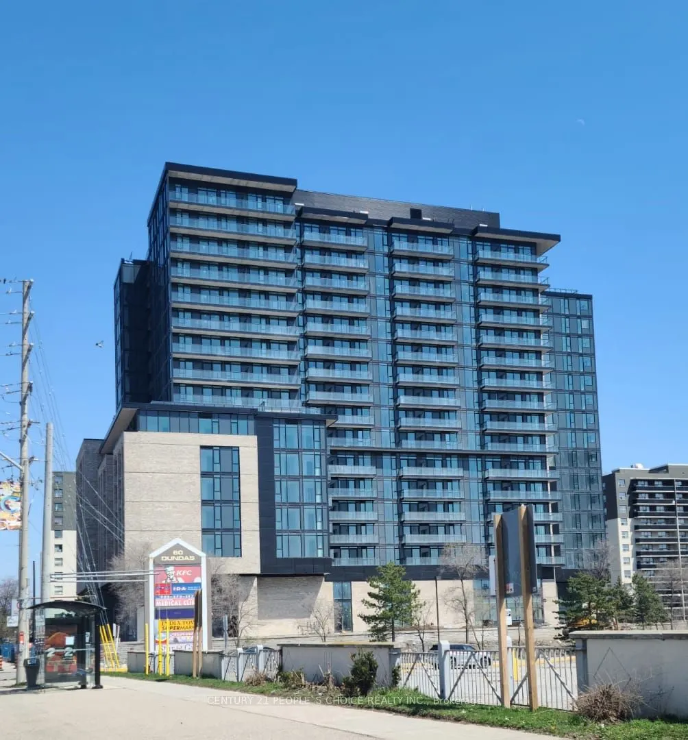 86 Dundas Street E, #817