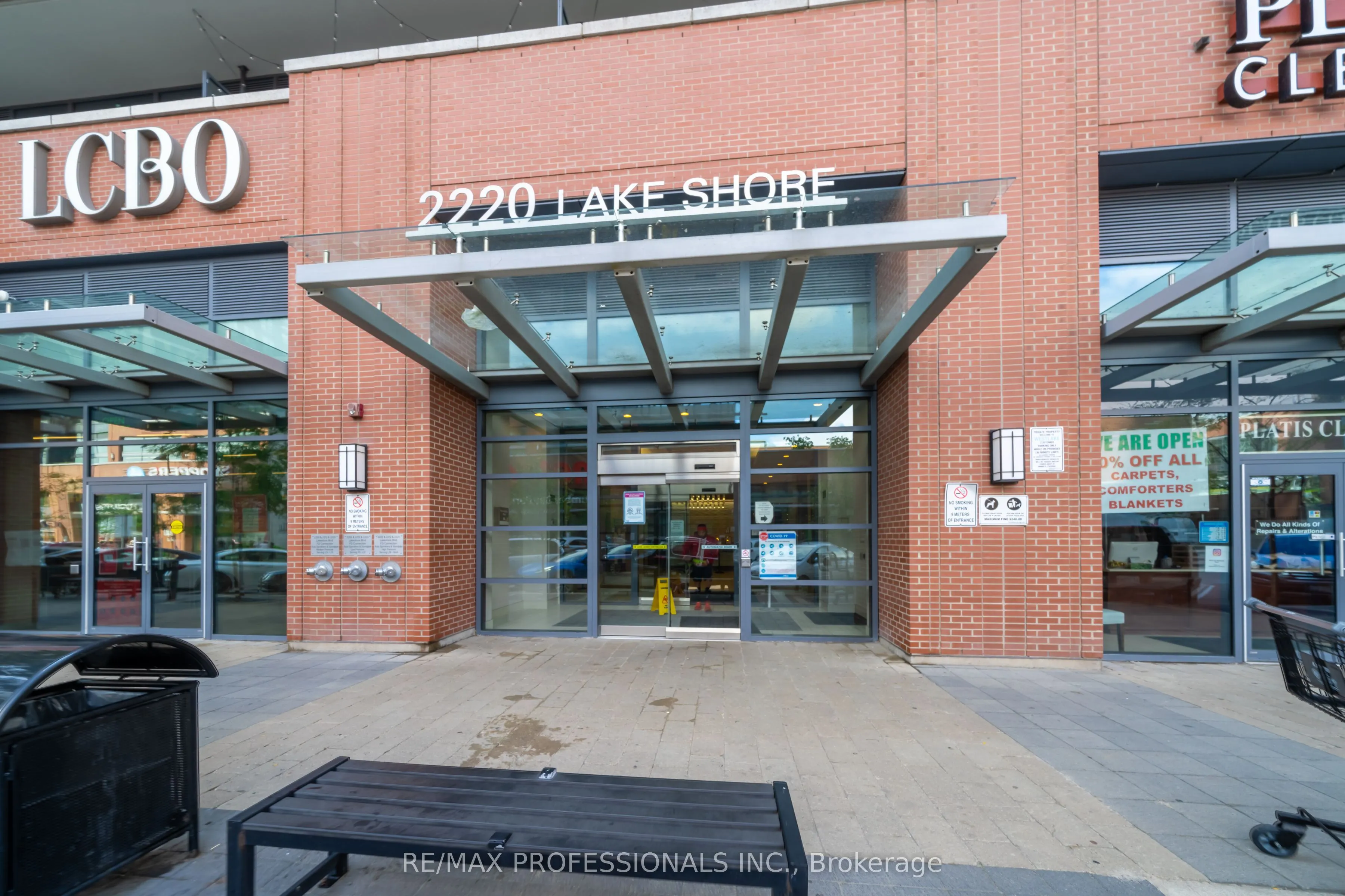 2220 Lake Shore Boulevard W, #909