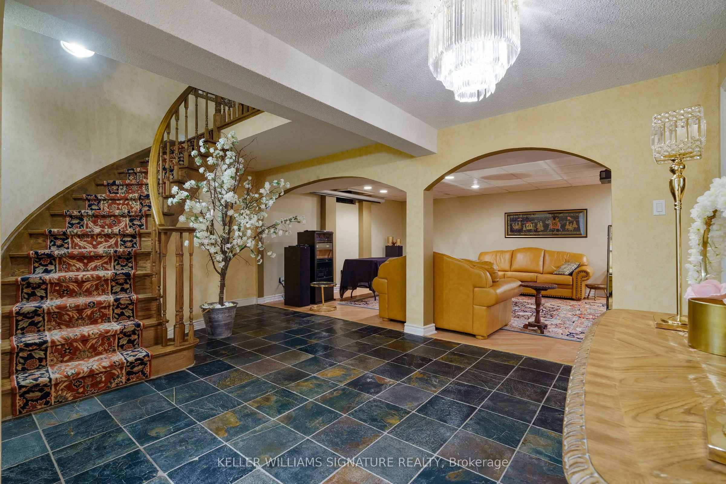 4334 Wellsborough Place