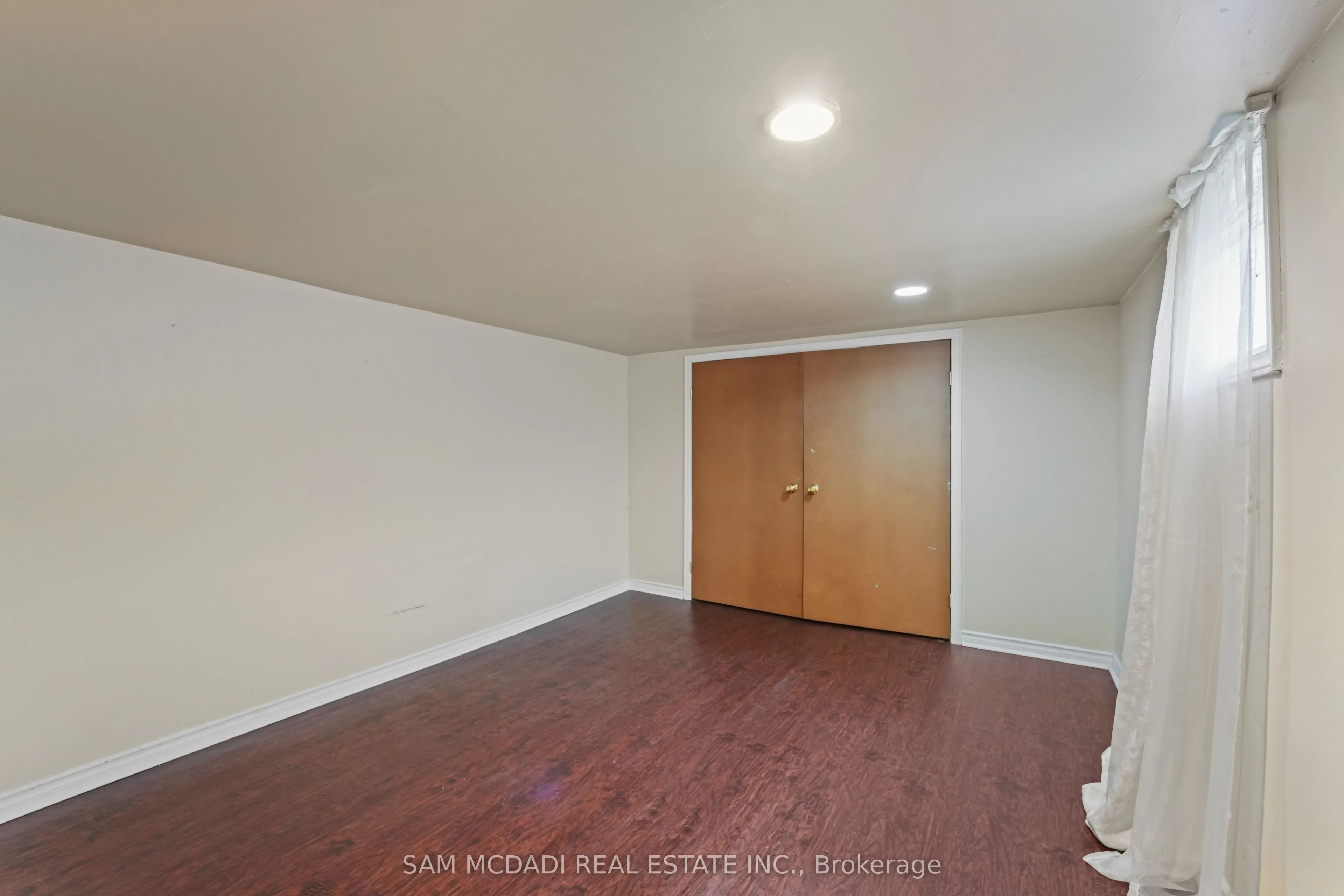 37 Park Boulevard