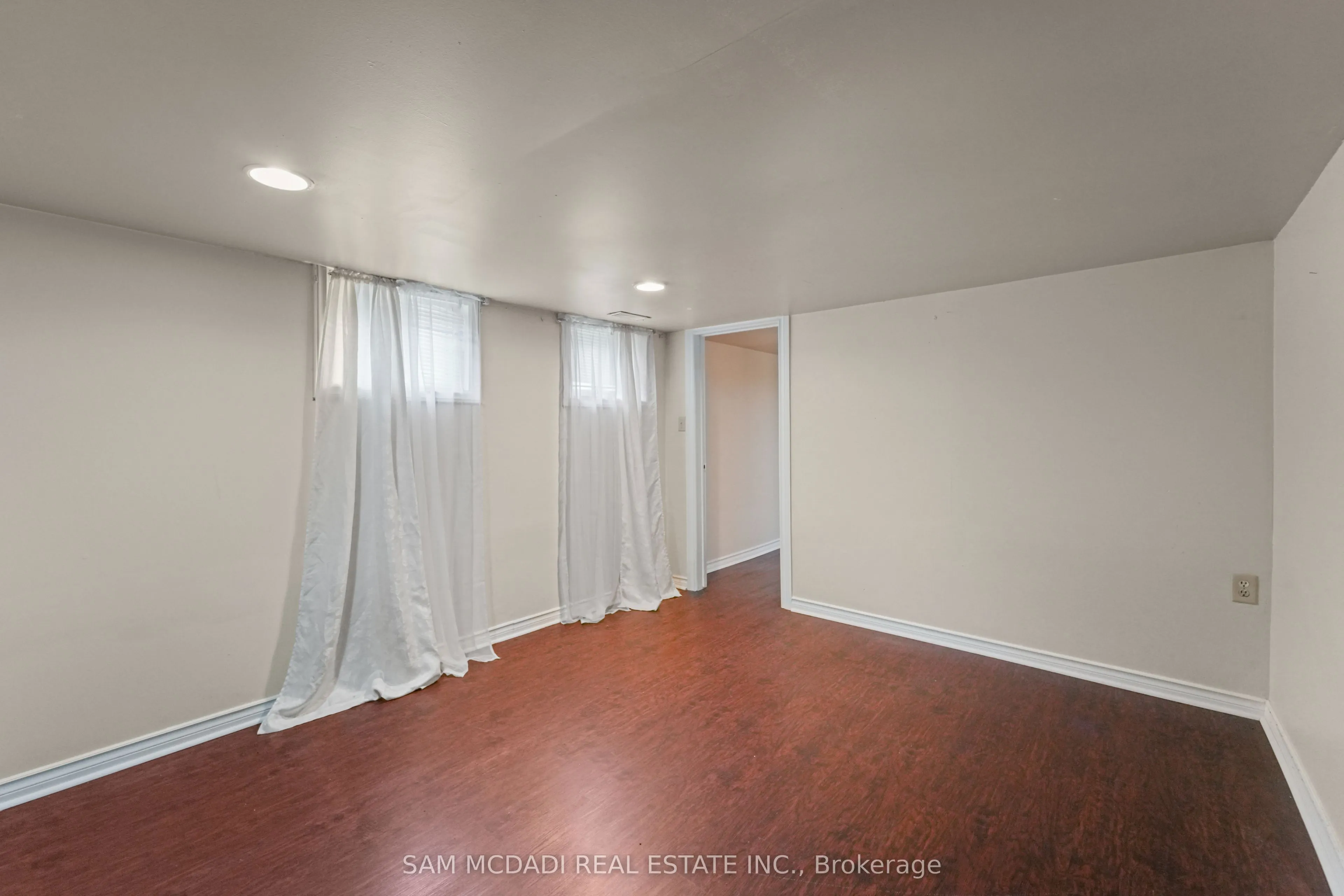 37 Park Boulevard