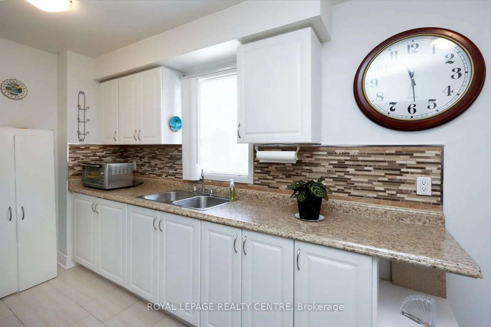 2866 Battleford Road, #Unit 11C