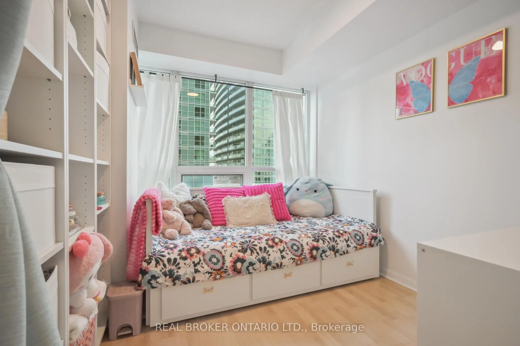 185 Legion Road N, #608