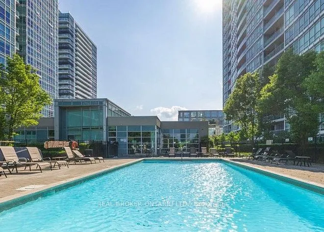 185 Legion Road N, #608