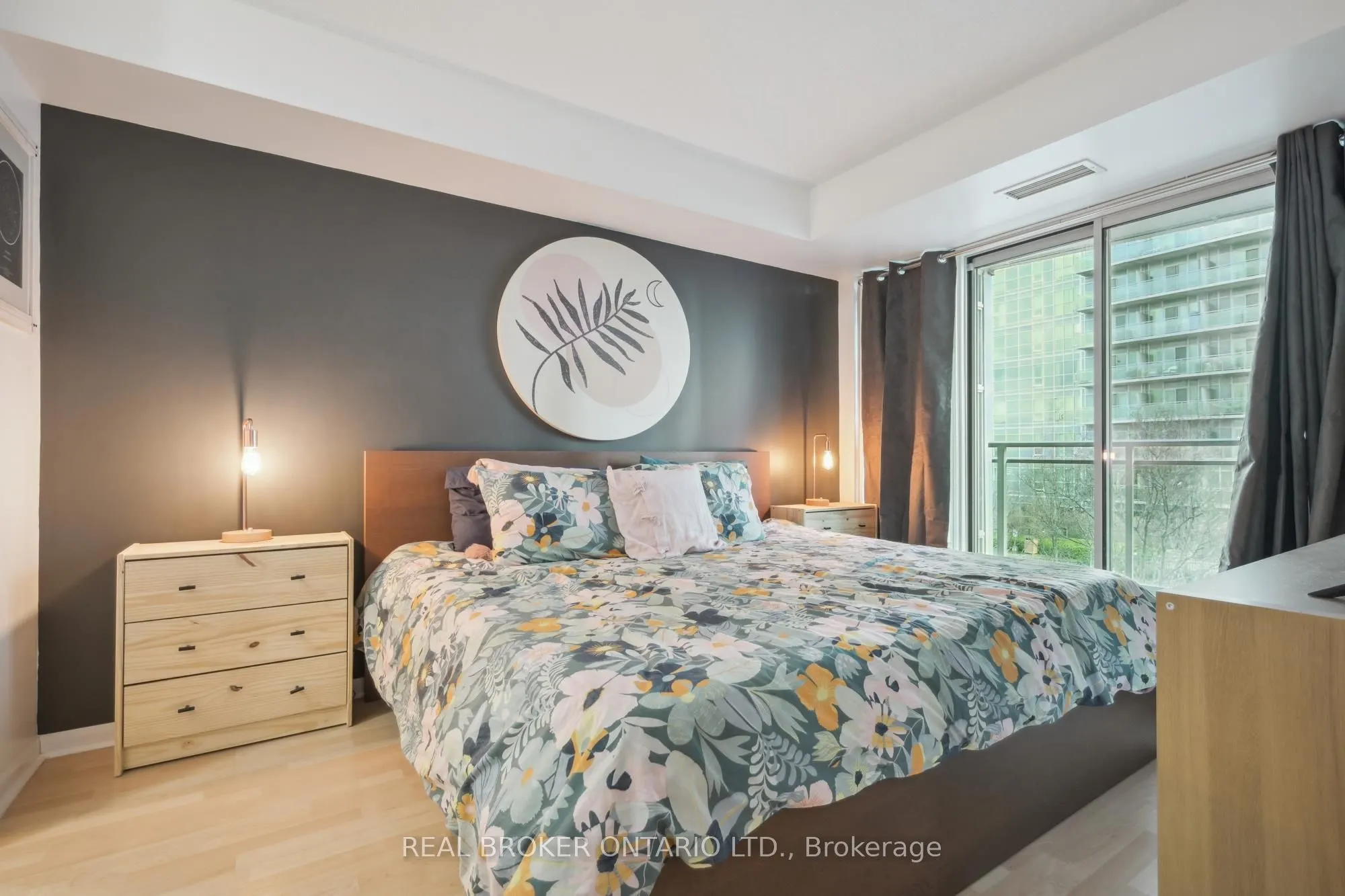 185 Legion Road N, #608